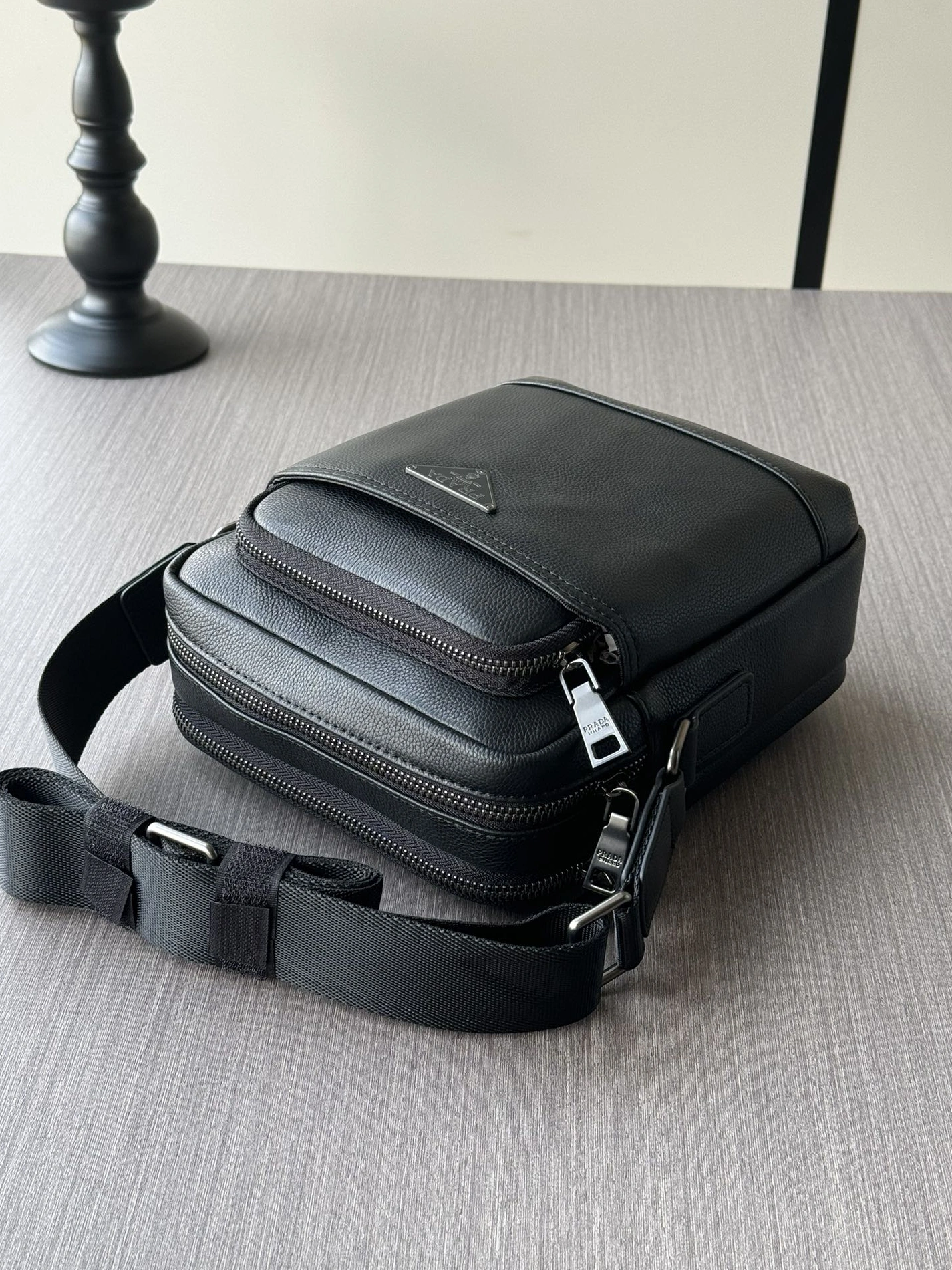 Efficient 8959 Prada AAA Man Messenger Bags