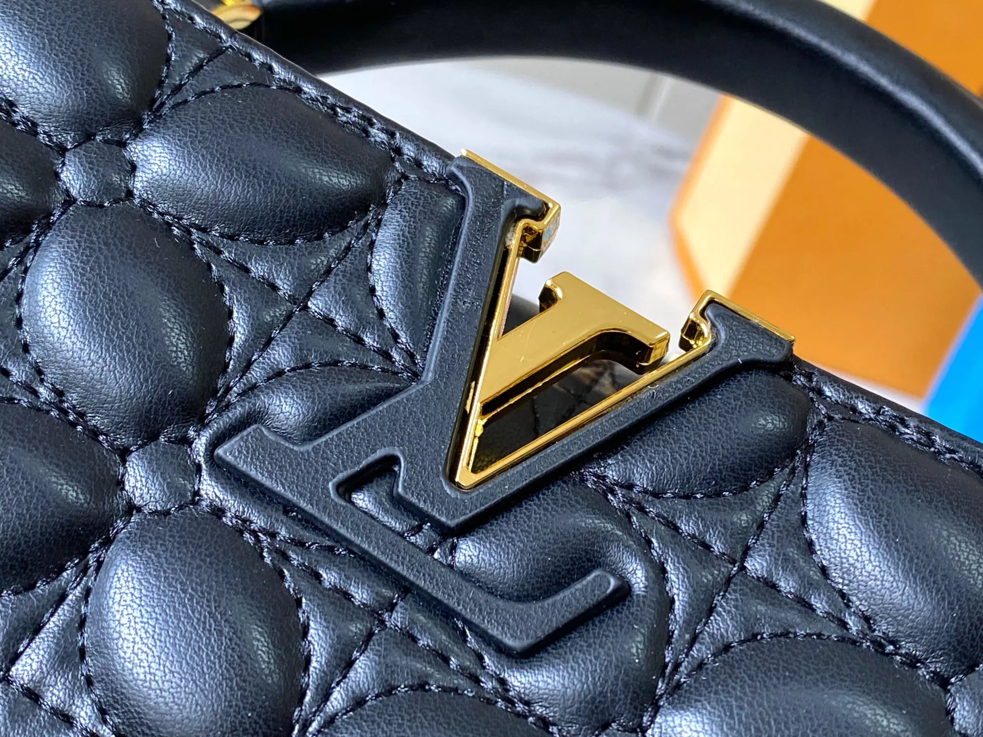 Efficient 9029 Louis Vuitton AAA Quality Messenger Bags For Women