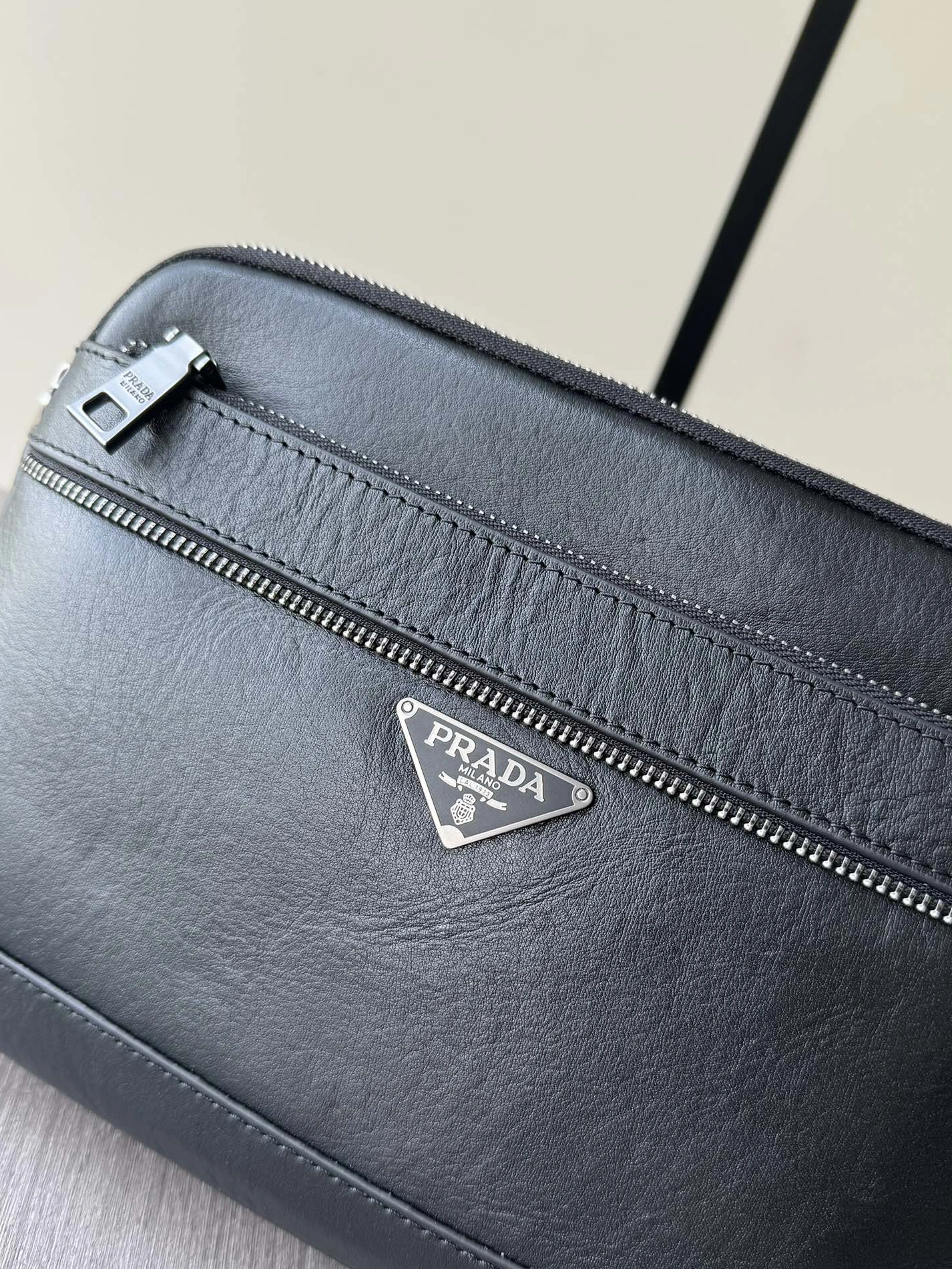 Efficient 9134 Prada AAA Man Messenger Bags