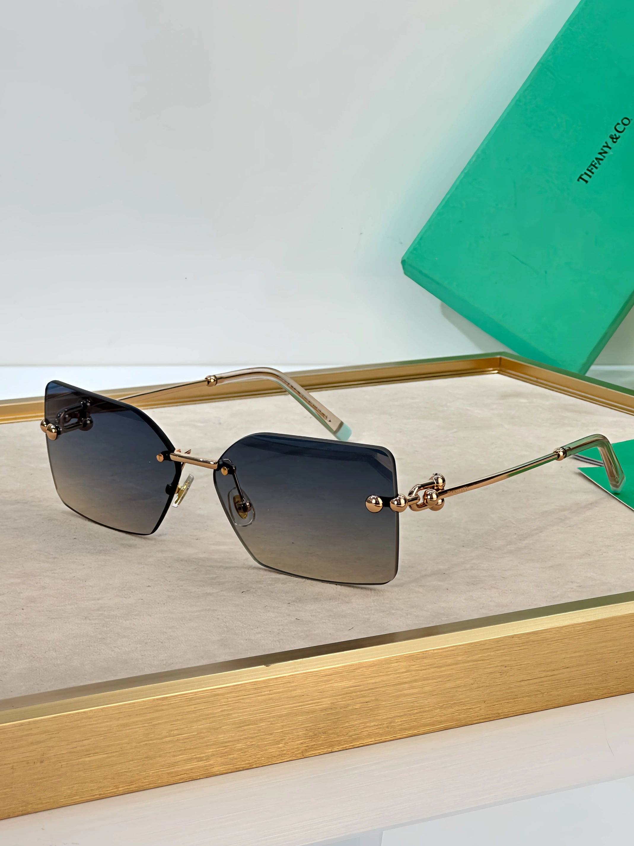 Efficient 9267 Tiffany AAA Quality Sunglasses