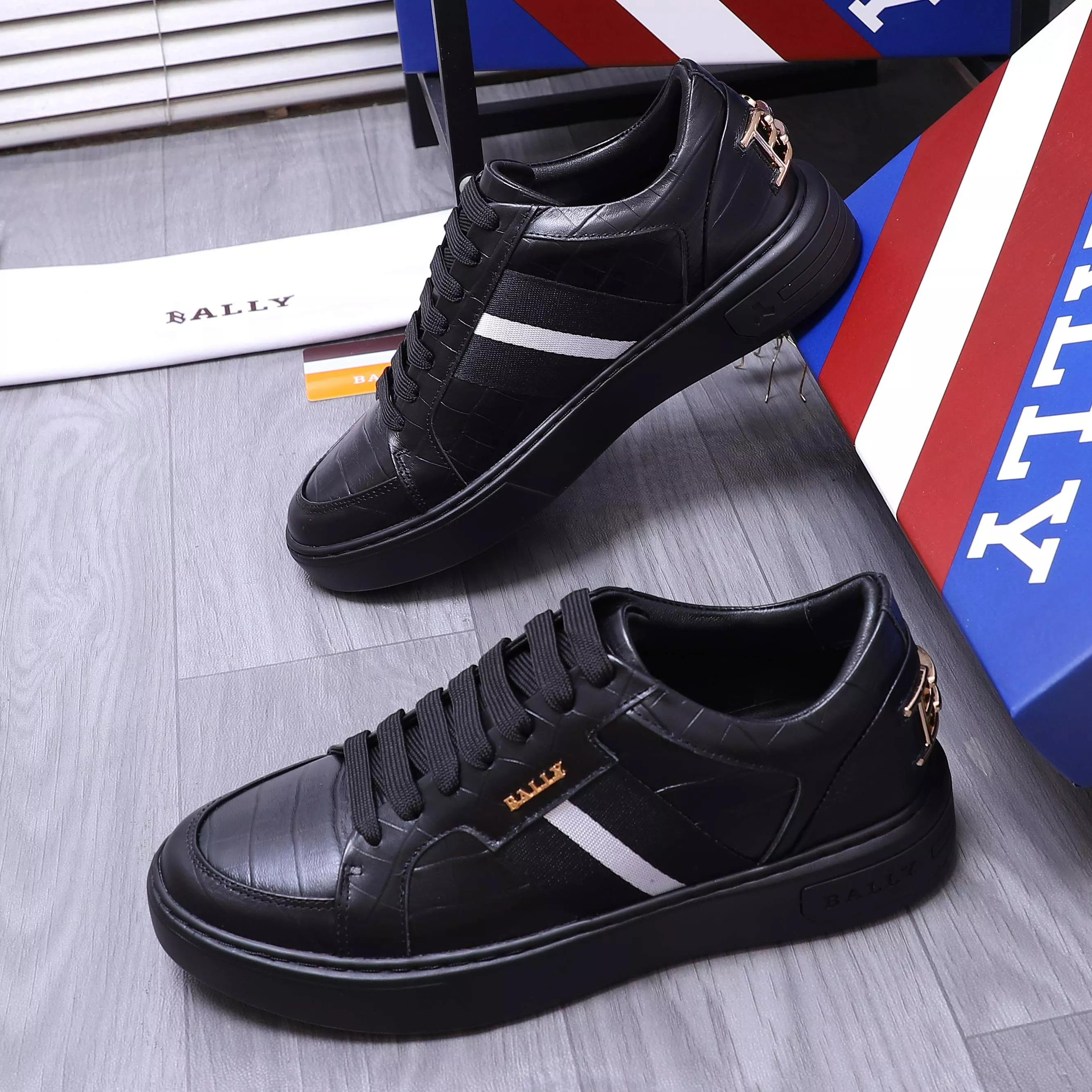 Efficient 9301 Bally Casual Shoes For Men