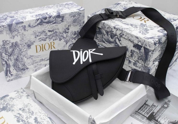 Efficient 9568 Christian Dior AAA Man Messenger Bags