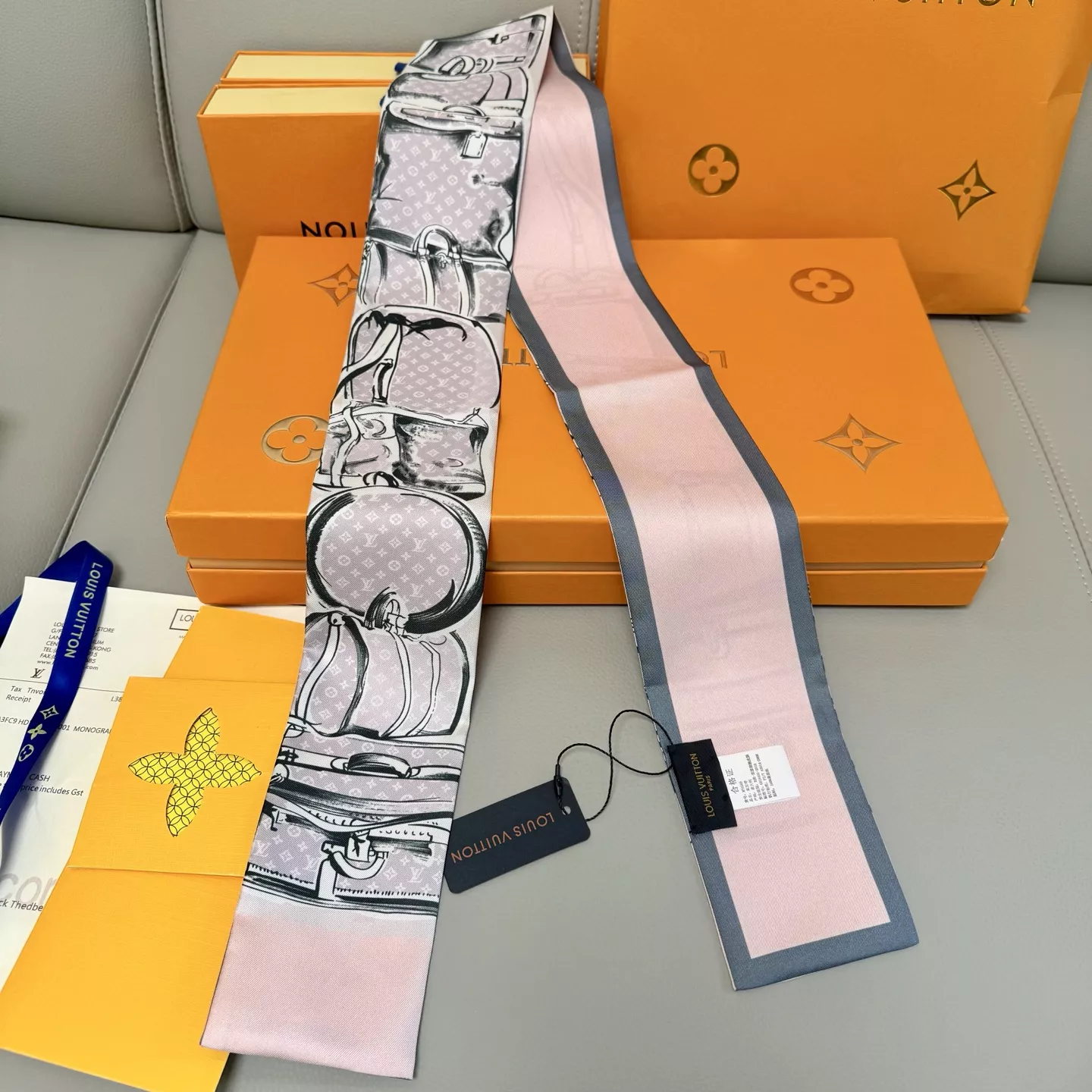 Efficient 9924 Louis Vuitton Silk Scarf