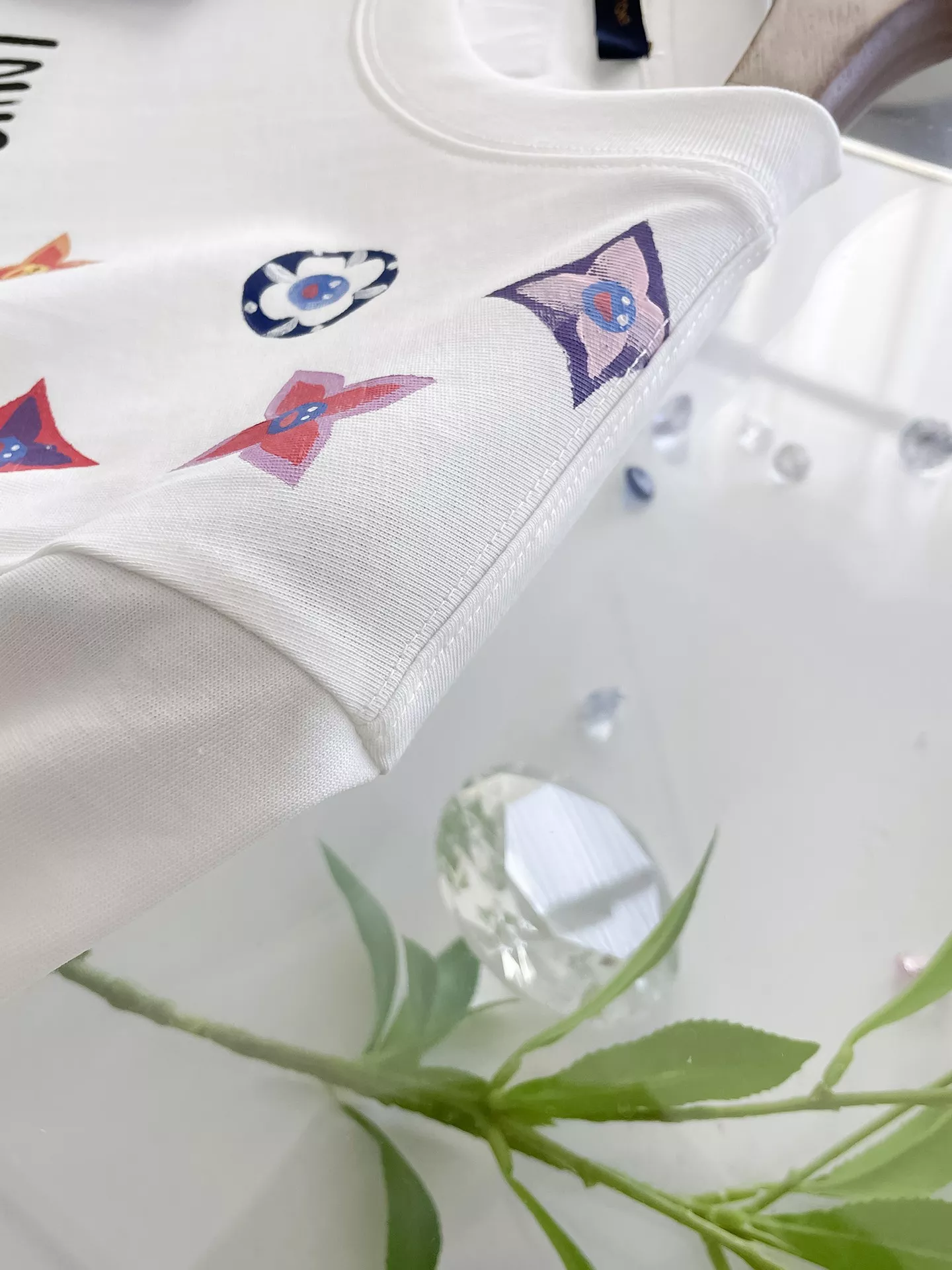 Efficient 9974 Louis Vuitton LV T-Shirts Short Sleeved For Men