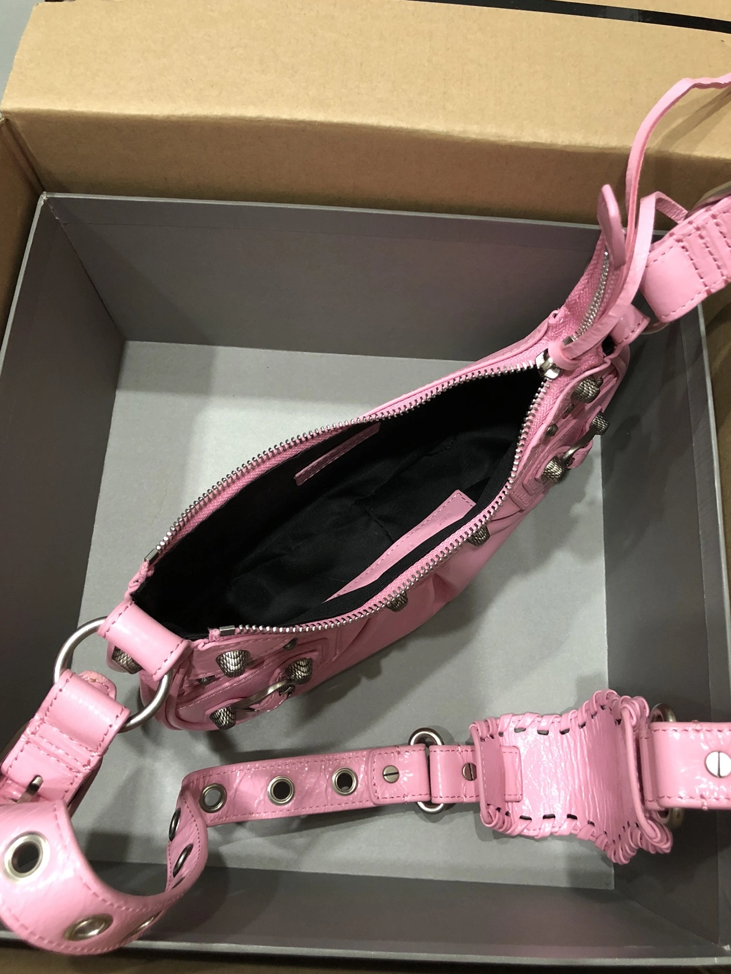 Elegant 1046 Balenciaga AAA Quality Messenger Bags For Women