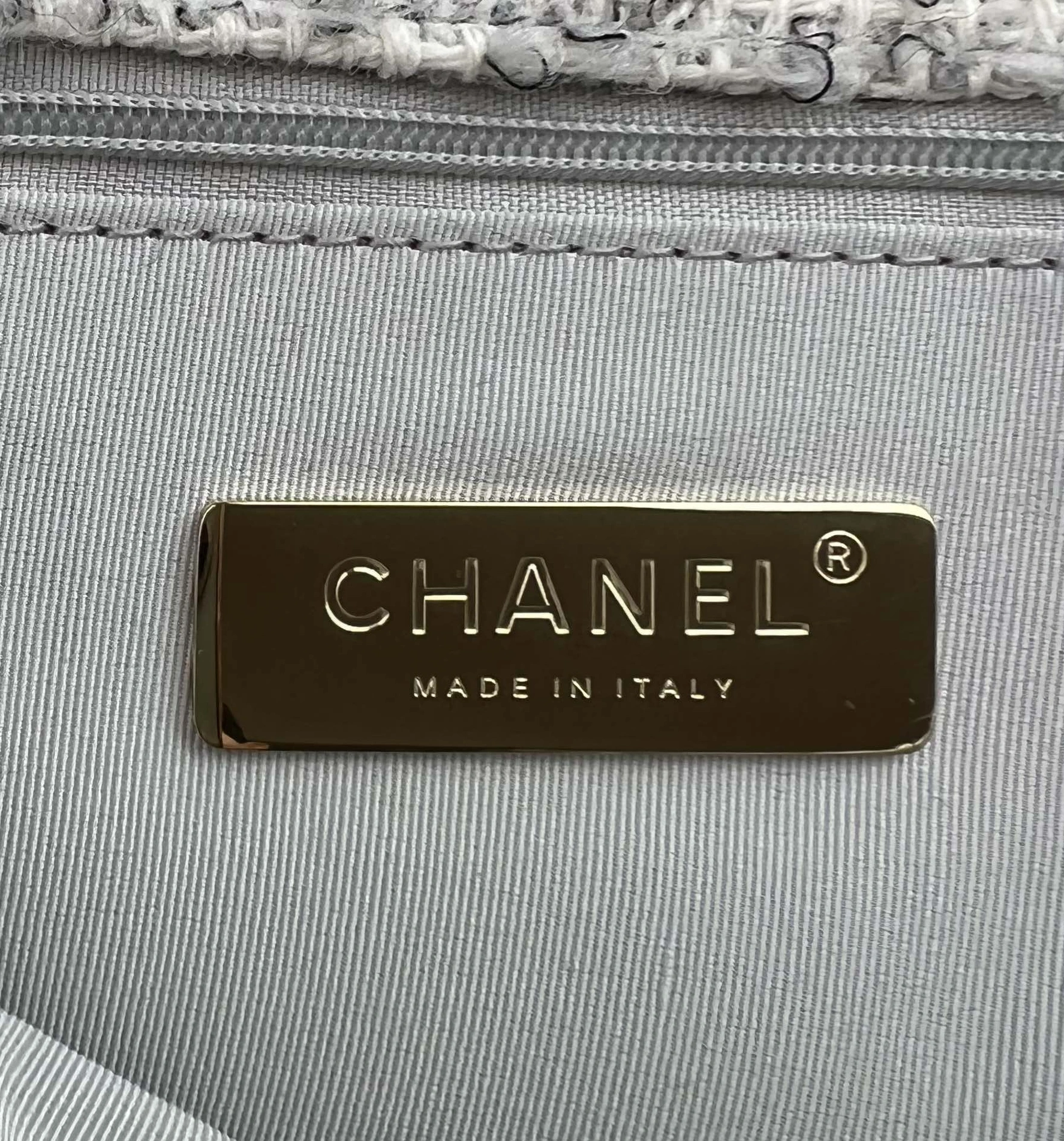 Elegant 1254 Chanel AAA Quality Messenger Bags For Women