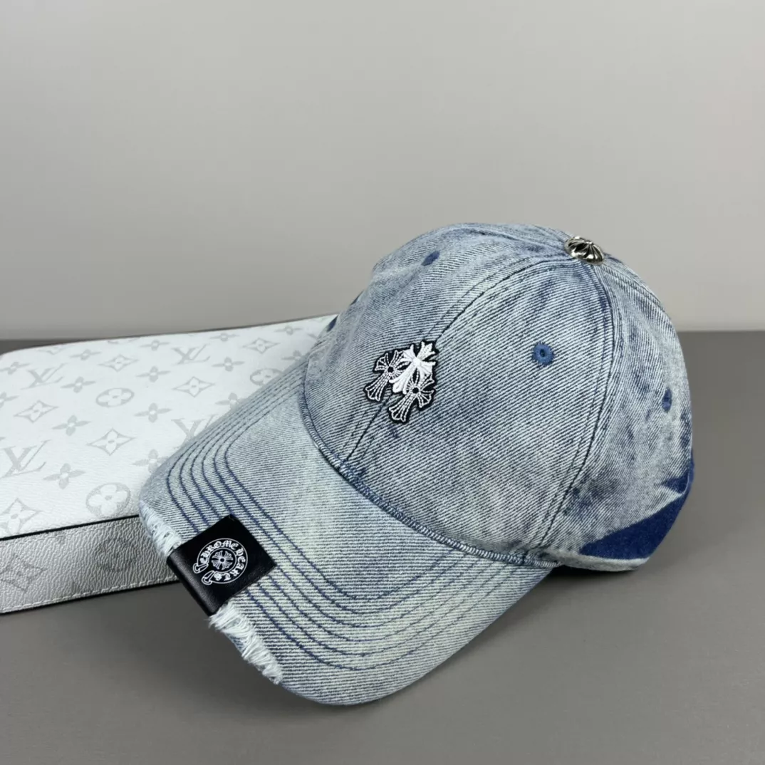 Elegant 1382 Chrome Hearts Caps