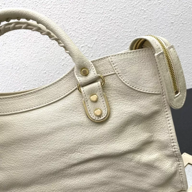 Elegant 1462 Balenciaga AAA Quality Handbags For Women