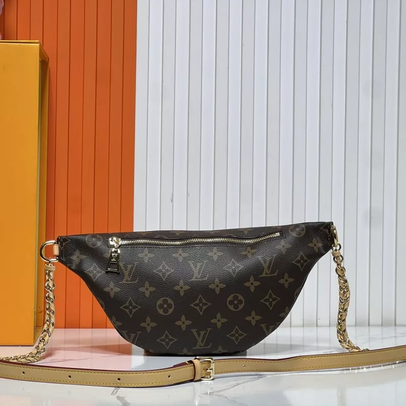 Elegant 1505 Louis Vuitton Messenger Bags For Women