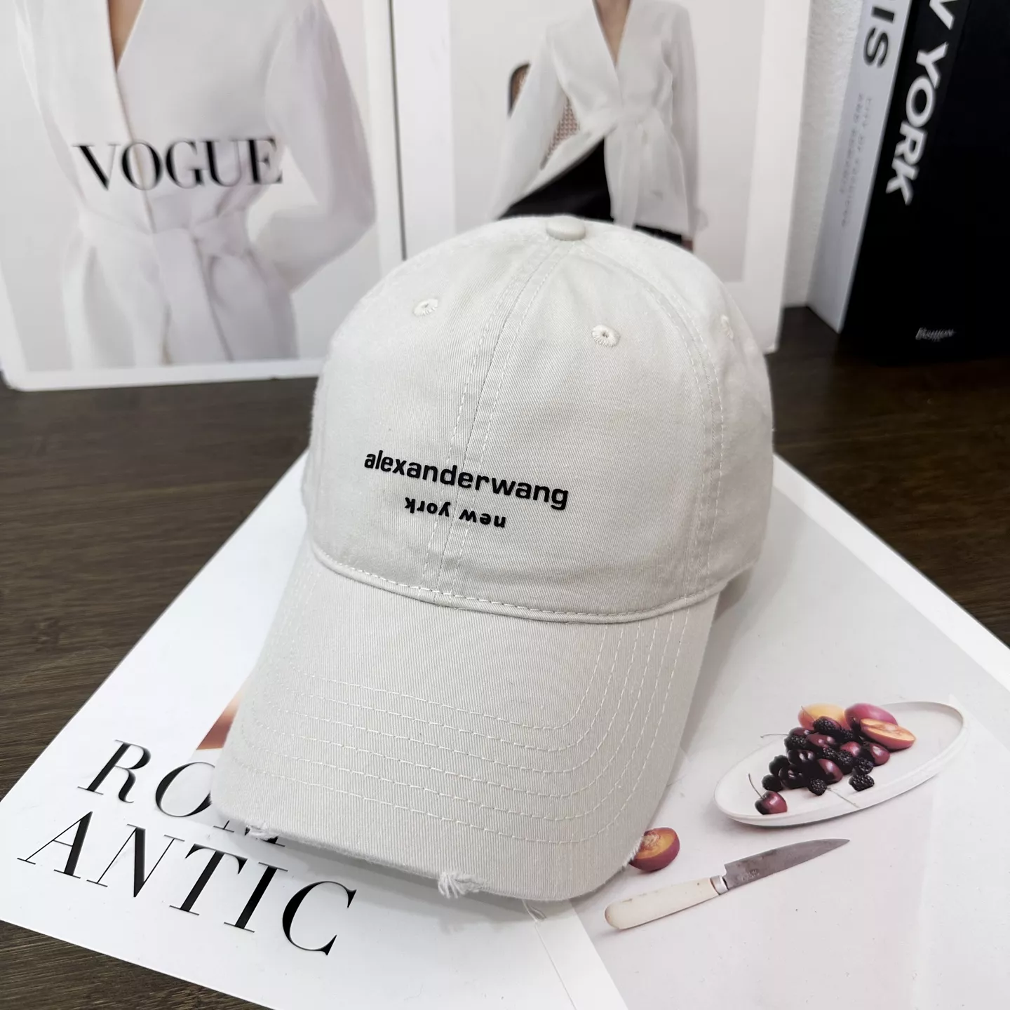 Elegant 1656 Alexander Wang Caps