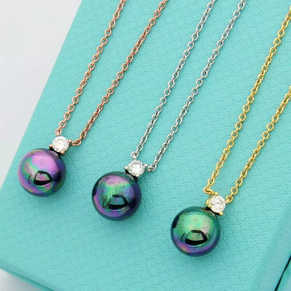 Elegant 1820 Tiffany Necklaces