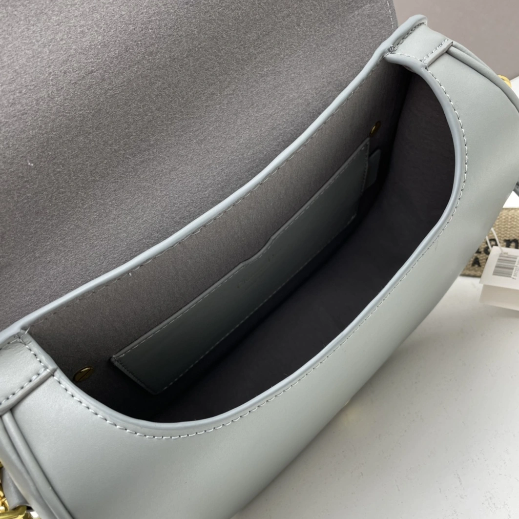 Elegant 185 Christian Dior AAA Quality Messenger Bags For Women