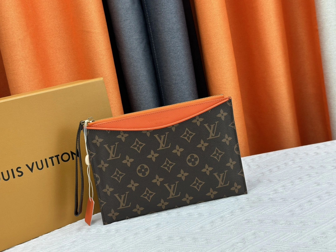 Elegant 1873 Louis Vuitton LV Wallets
