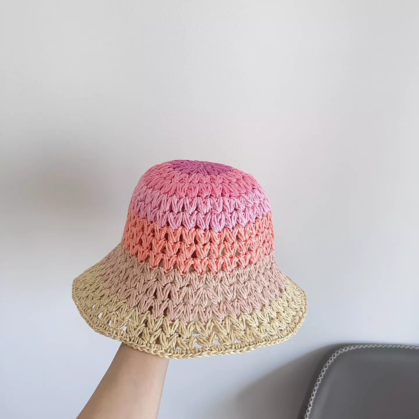 Elegant 1918 LOEWE Caps