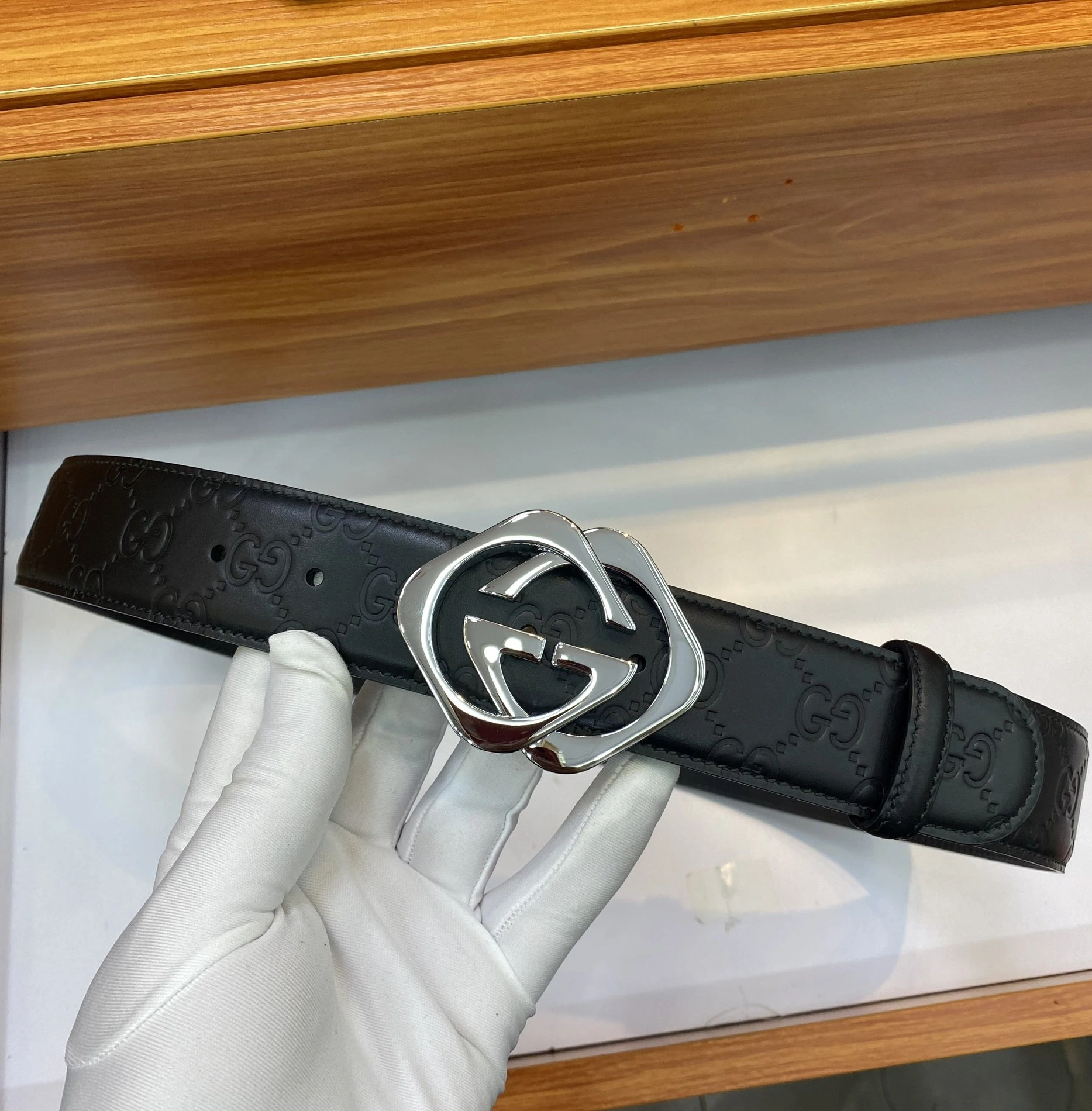 Elegant 2026 Gucci AAA Quality Belts For Men