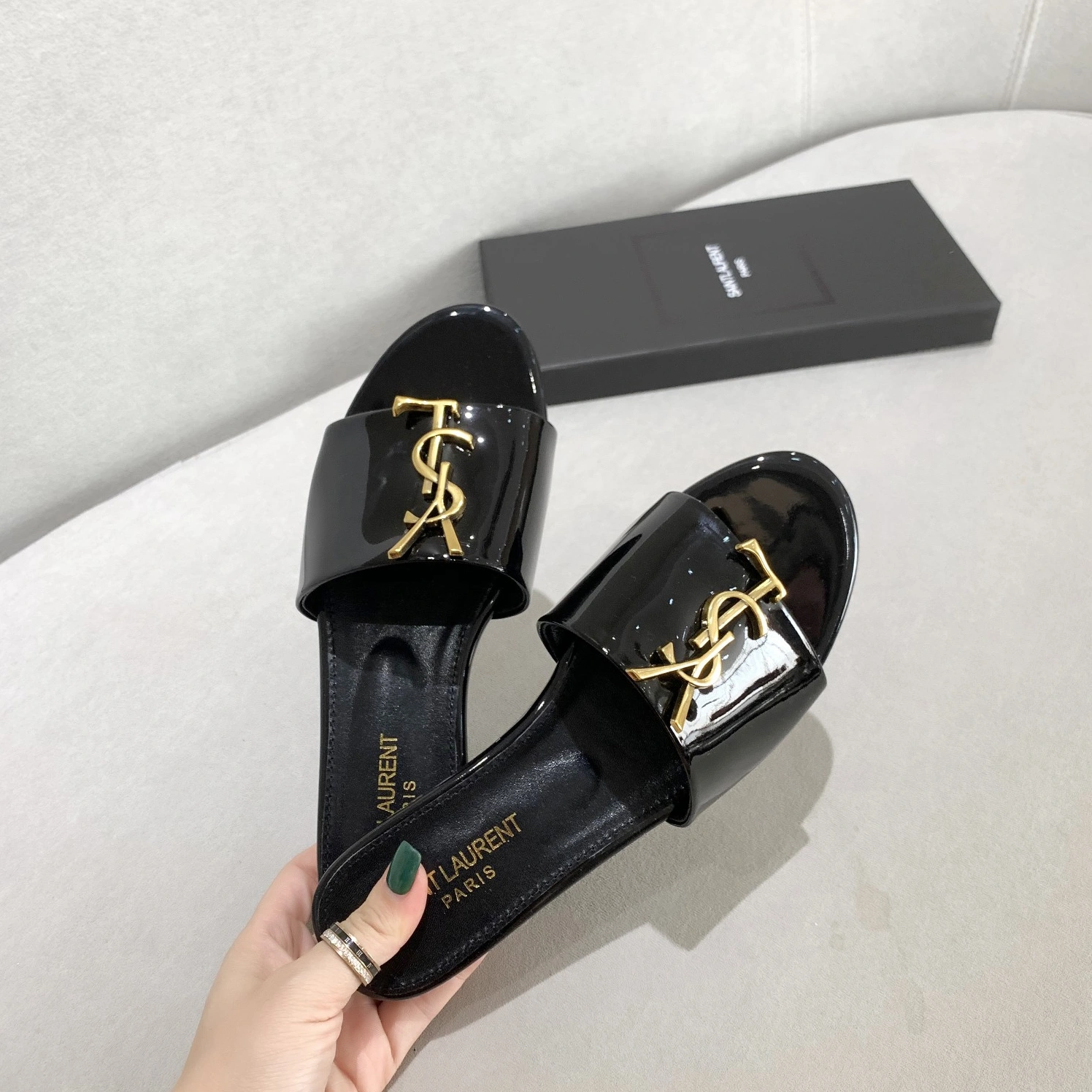Elegant 2161 Yves Saint Laurent YSL Slippers For Women