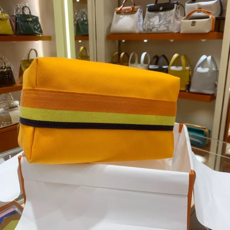 Elegant 217 Hermes AAA Quality Handbags For Women