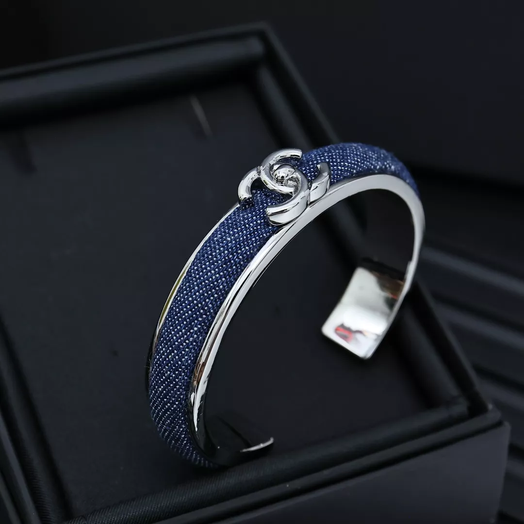 Elegant 2372 Chanel Bracelets