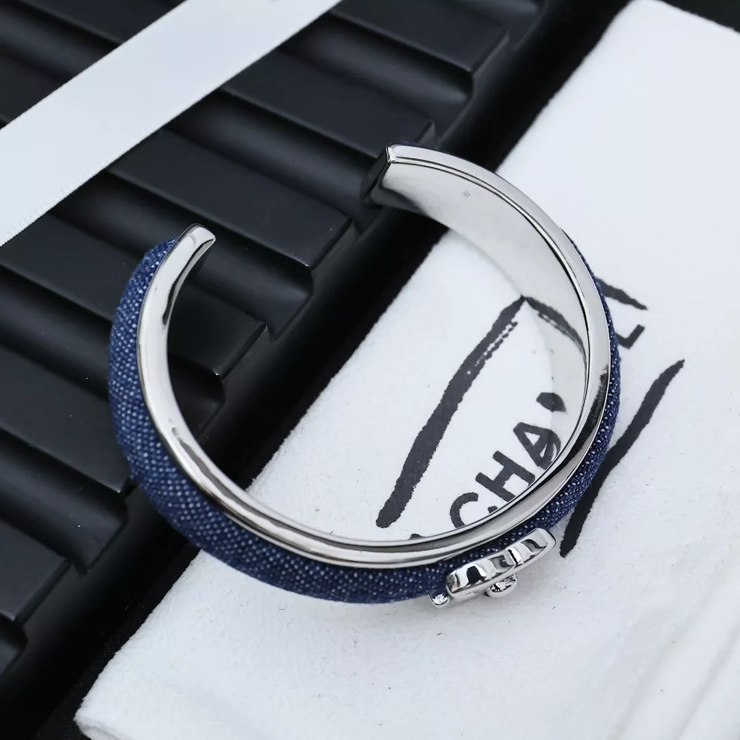 Elegant 2372 Chanel Bracelets