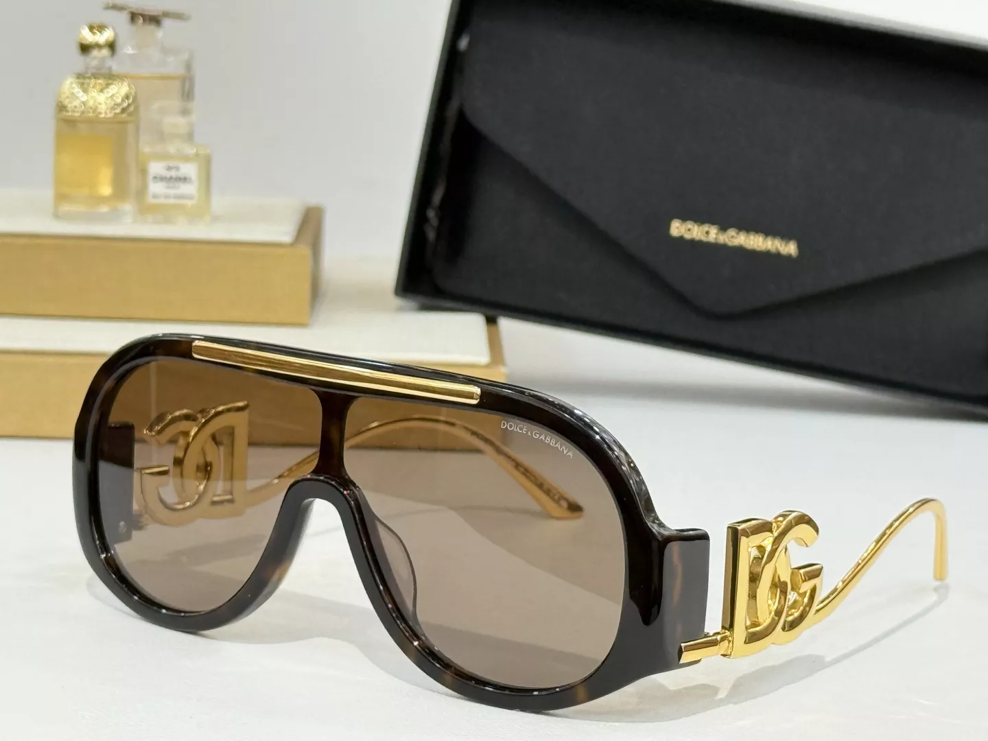 Elegant 2468 Dolce & Gabbana AAA Quality Sunglasses