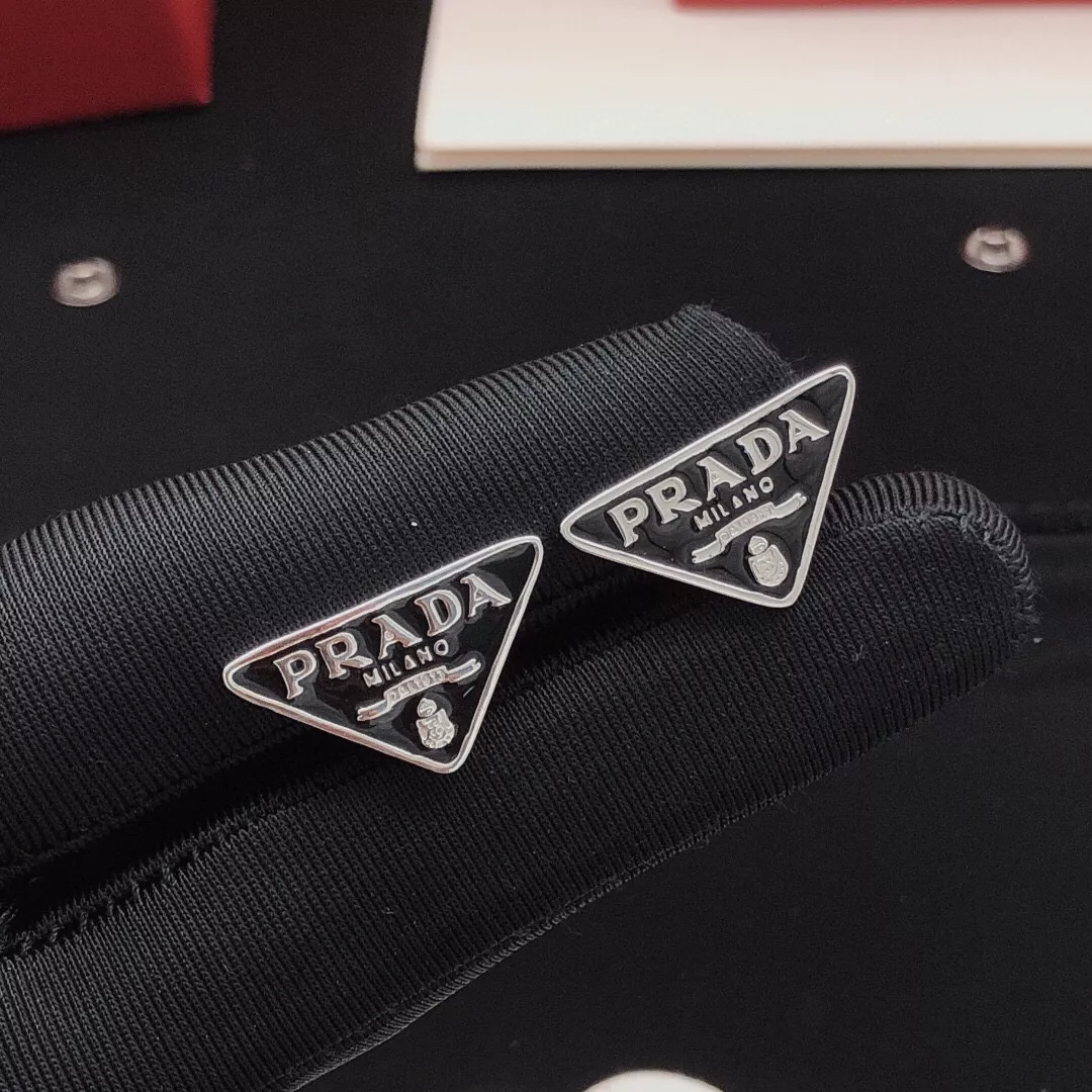 Elegant 2688 Prada Earrings For Women