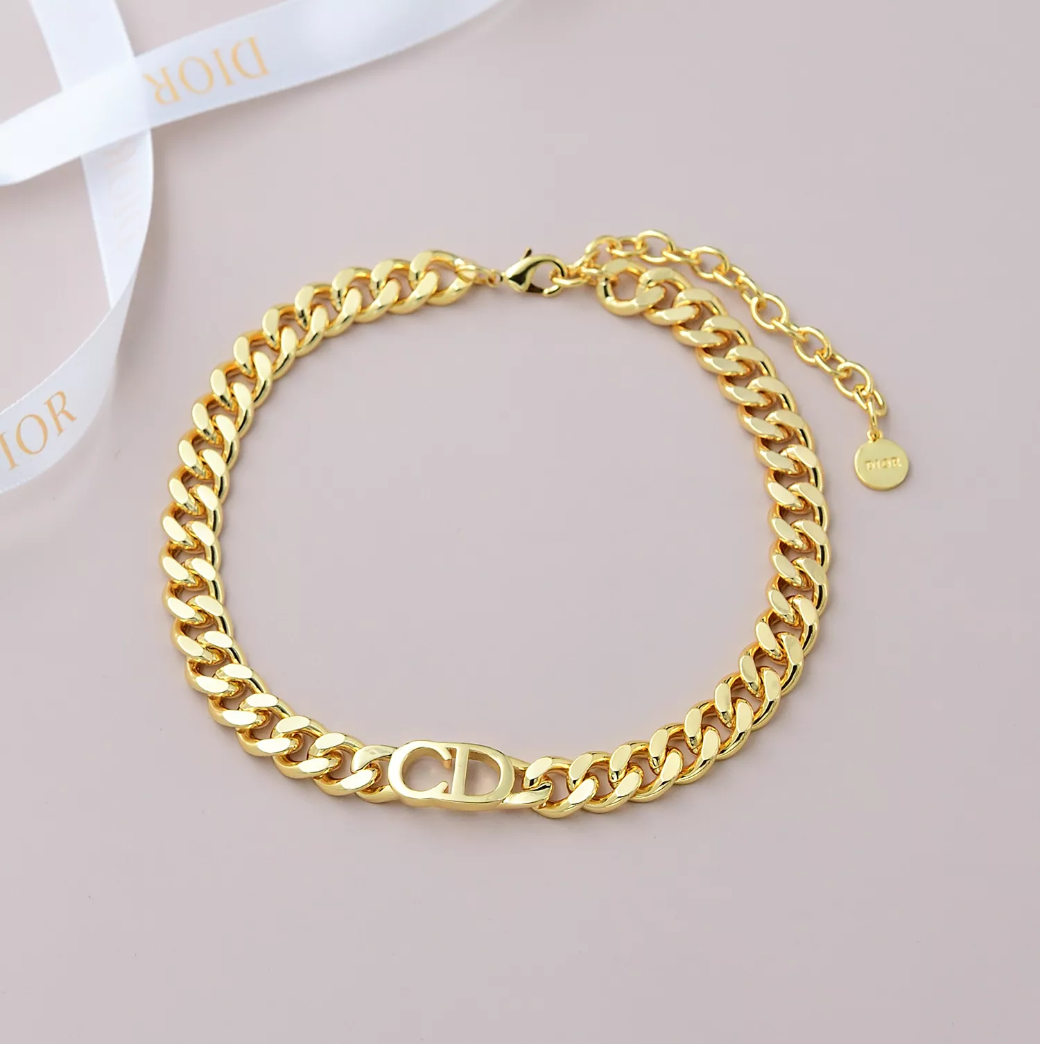 Elegant 2751 Christian Dior Necklaces