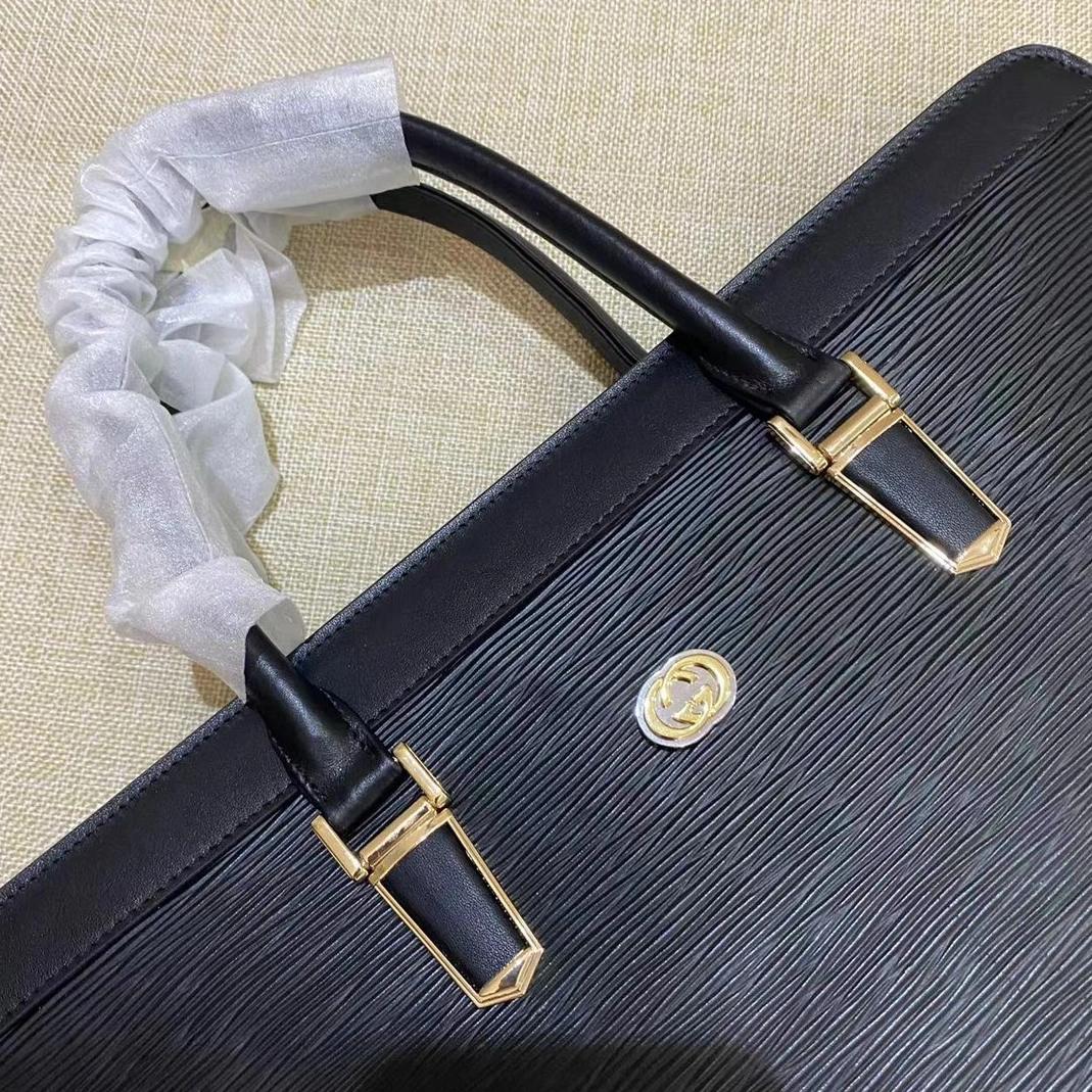Elegant 285 Gucci AAA Man Handbags