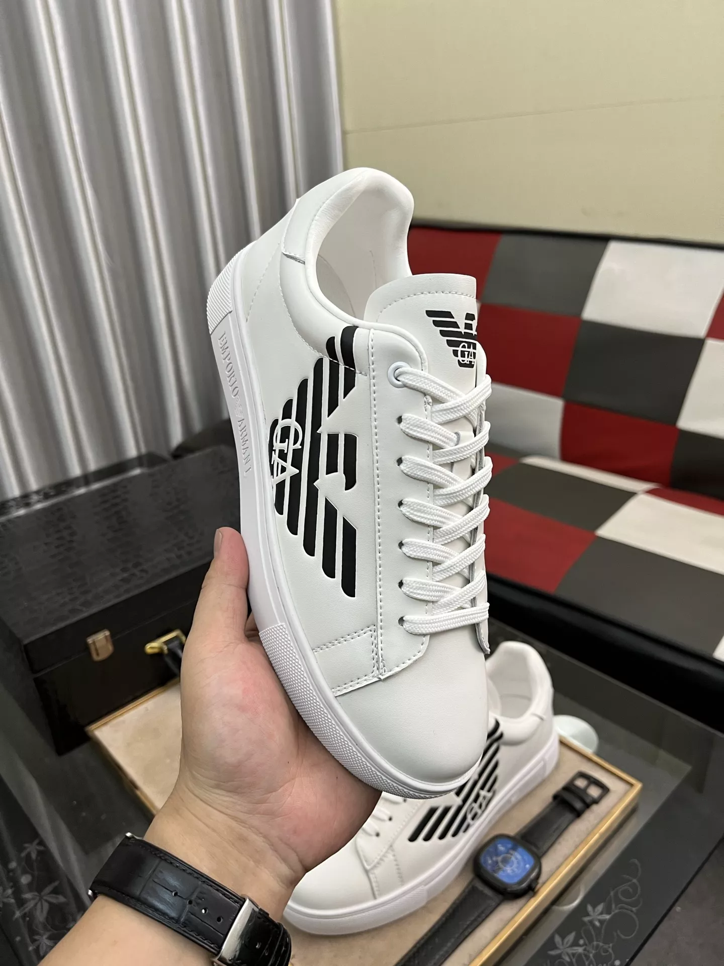 Elegant 286 Armani Casual Shoes For Men