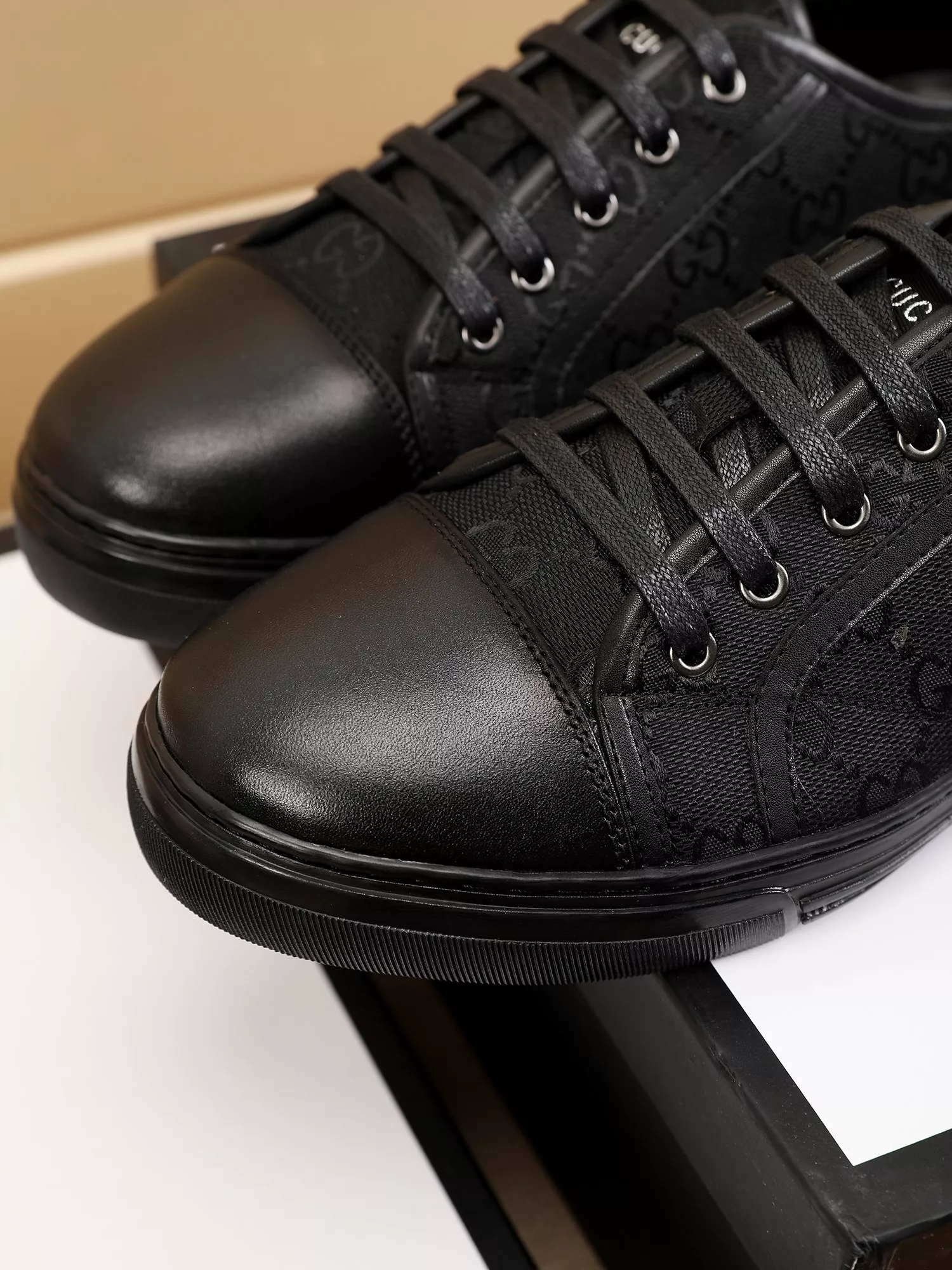 Elegant 3039 Gucci Casual Shoes For Men