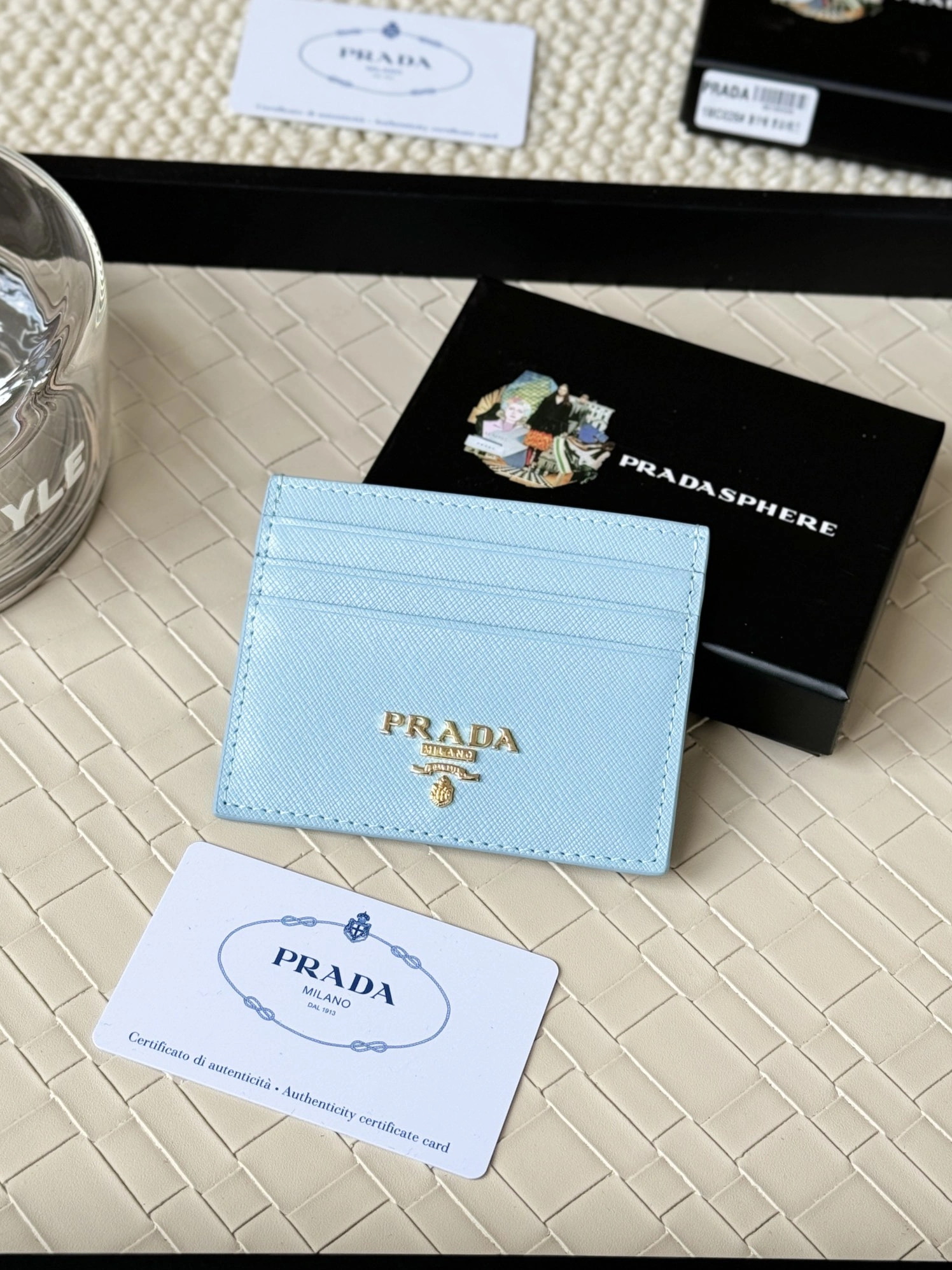 Elegant 3051 Prada Card Case