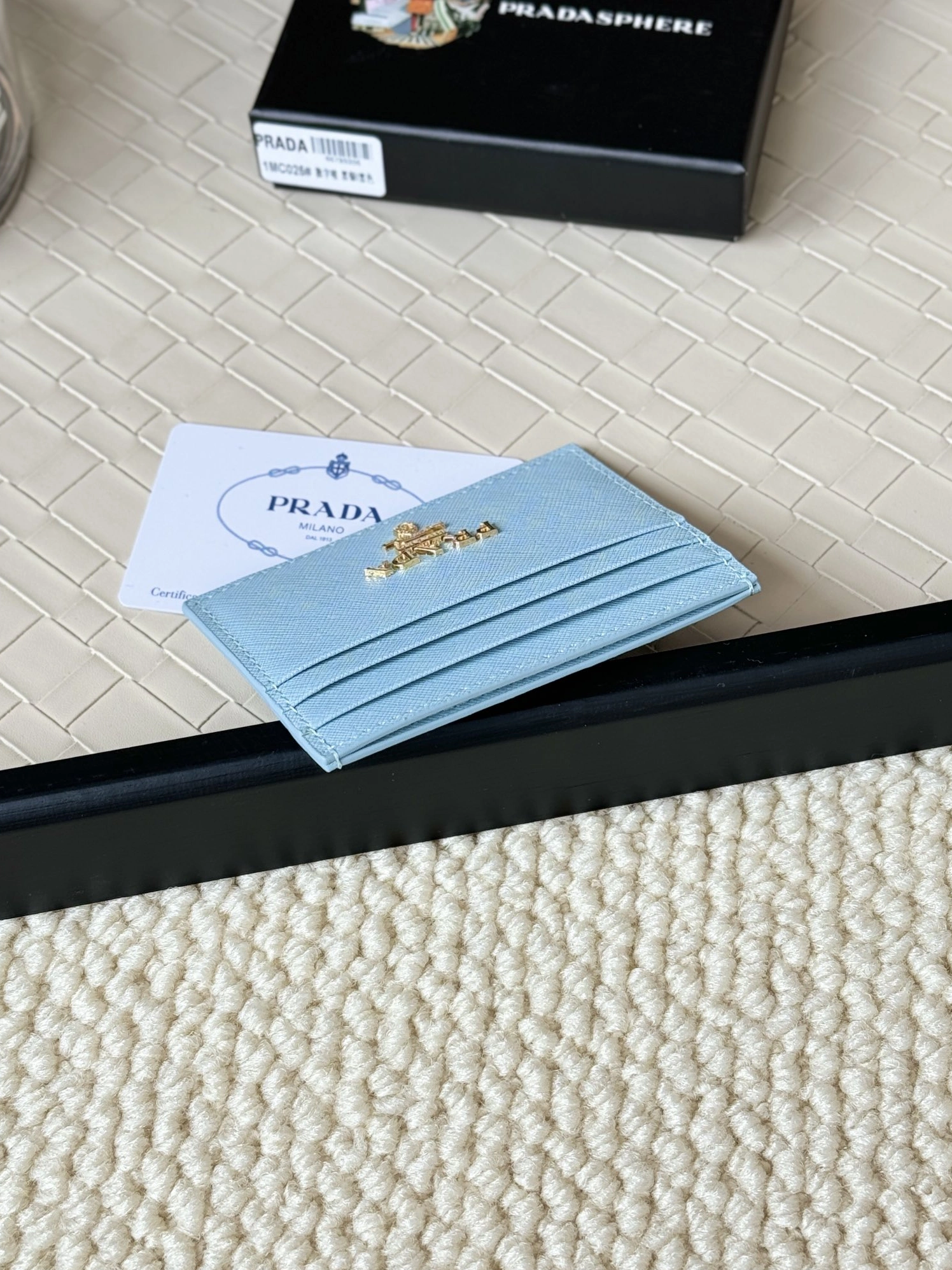 Elegant 3051 Prada Card Case