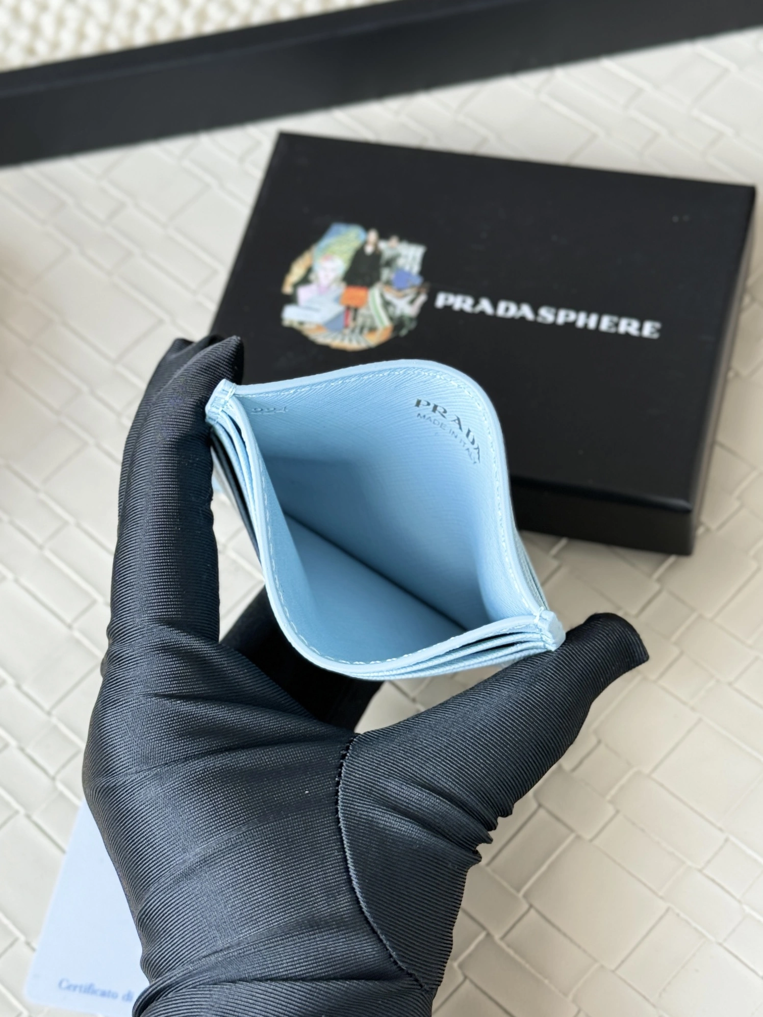 Elegant 3051 Prada Card Case