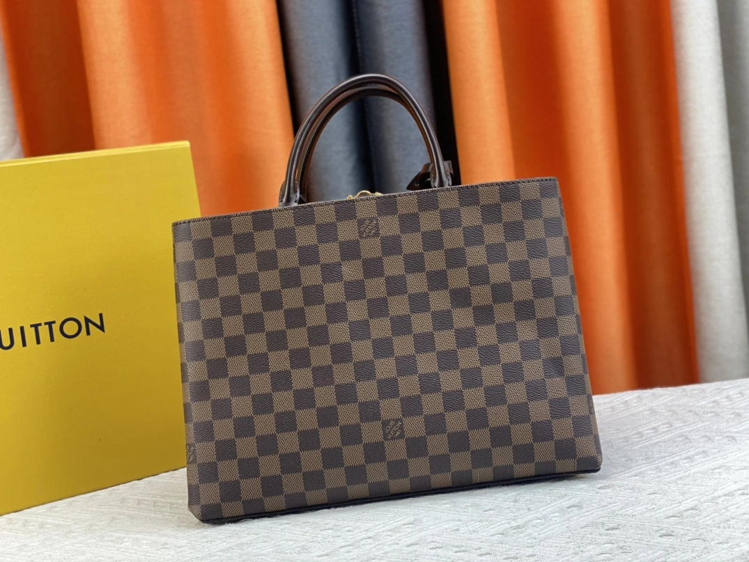 Elegant 3249 Louis Vuitton AAA Quality Handbags For Women
