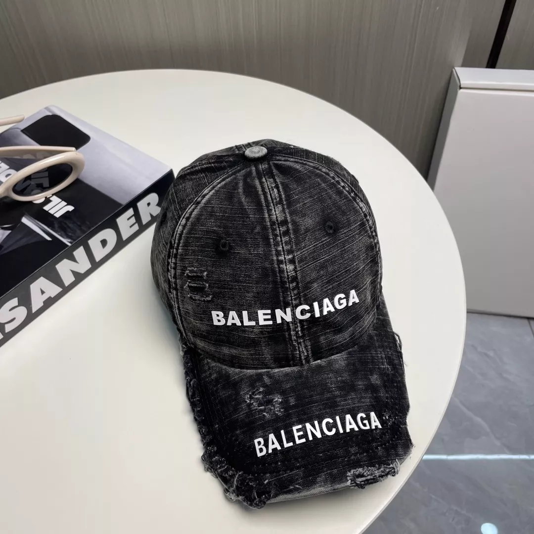 Elegant 3286 Balenciaga Caps