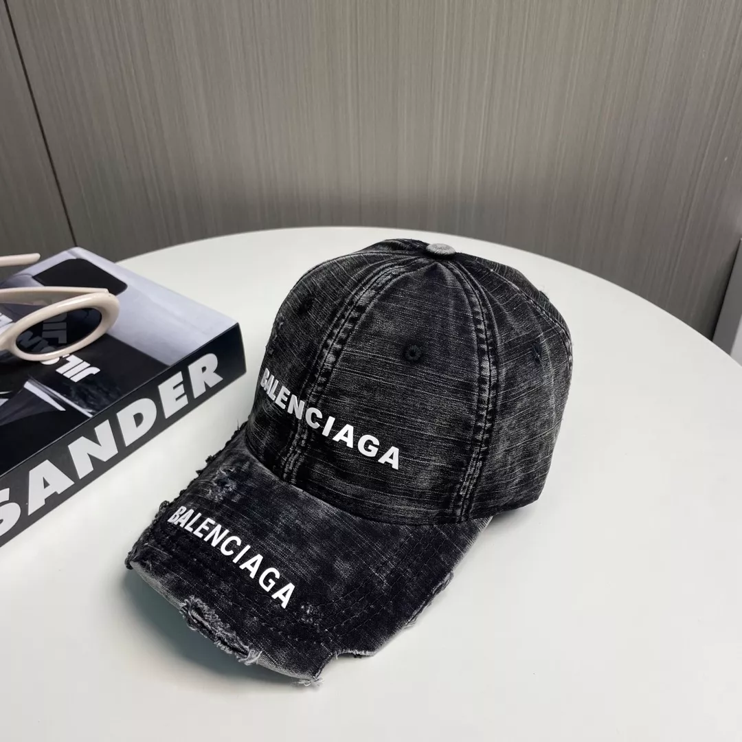 Elegant 3286 Balenciaga Caps