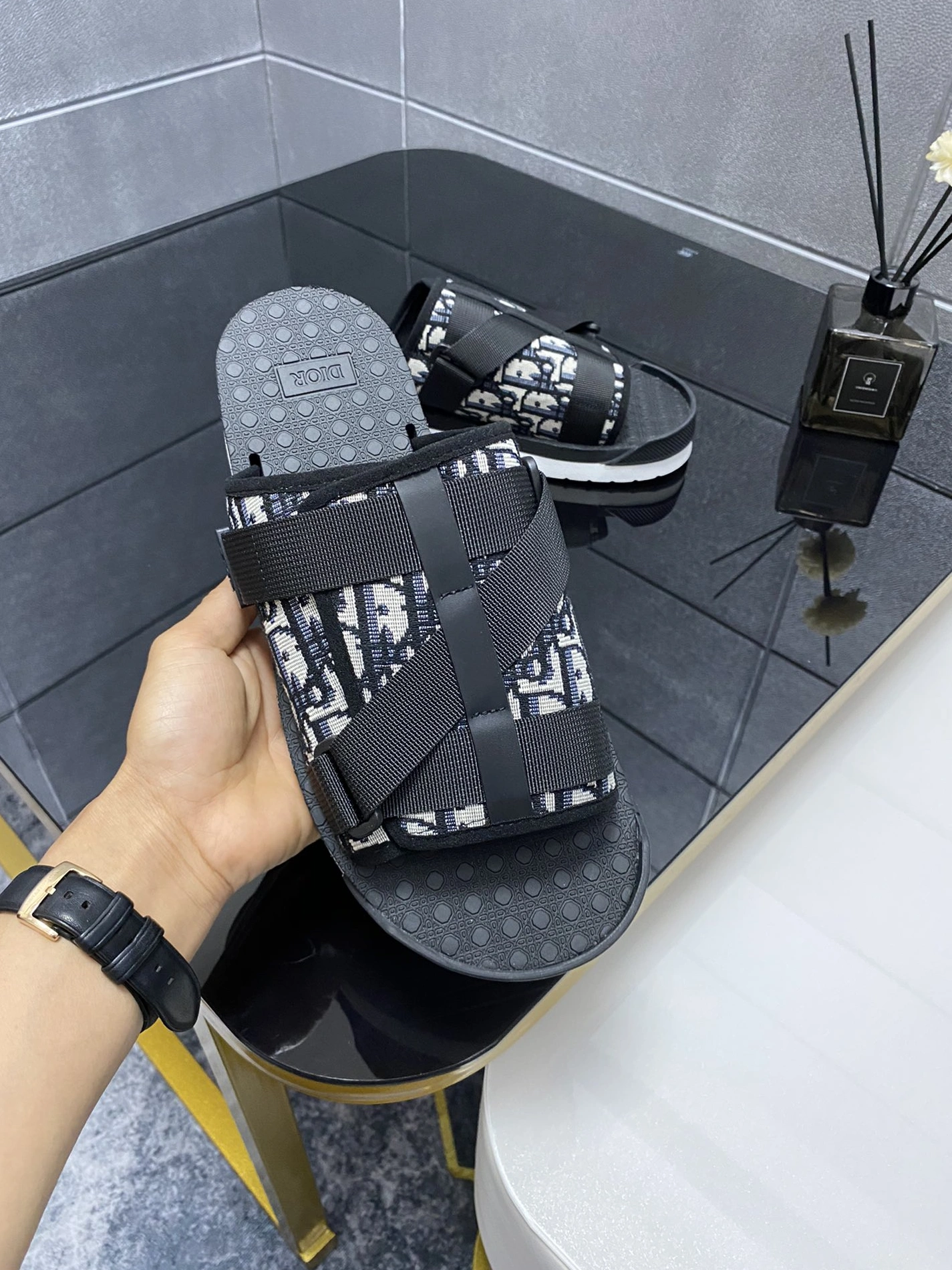 Elegant 3297 Christian Dior Slippers For Men
