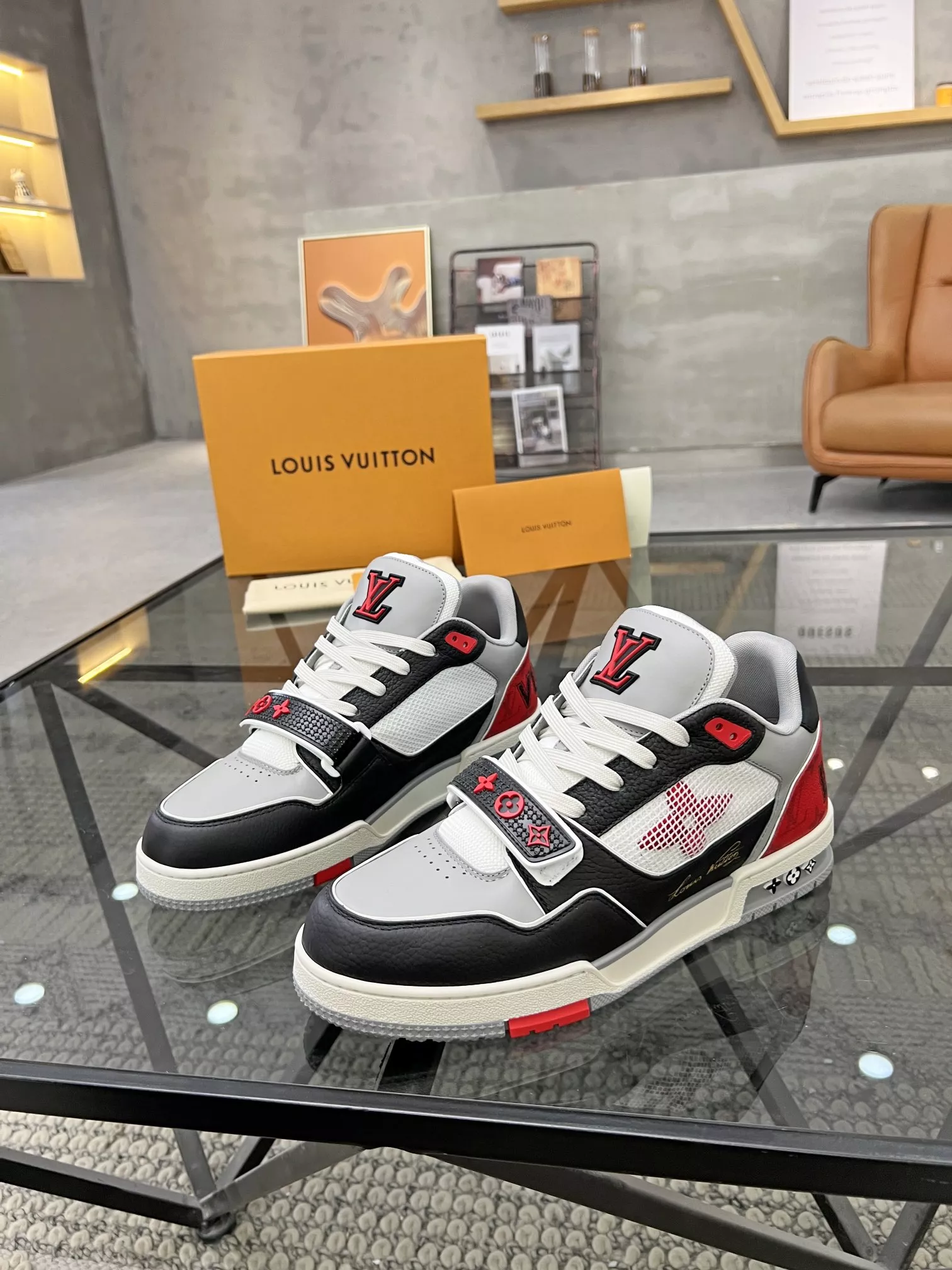 Elegant 3326 Louis Vuitton Casual Shoes For Men
