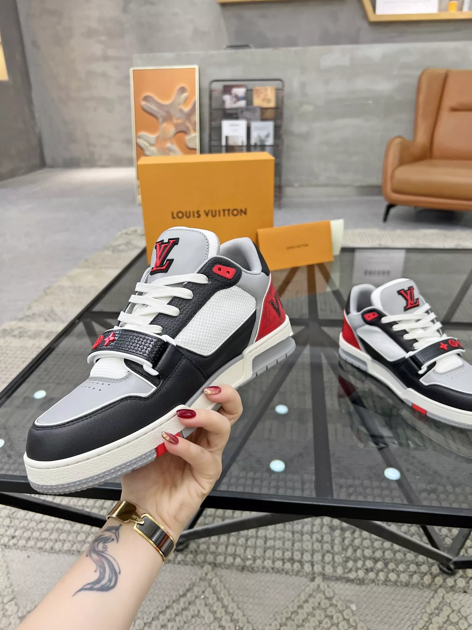 Elegant 3326 Louis Vuitton Casual Shoes For Men