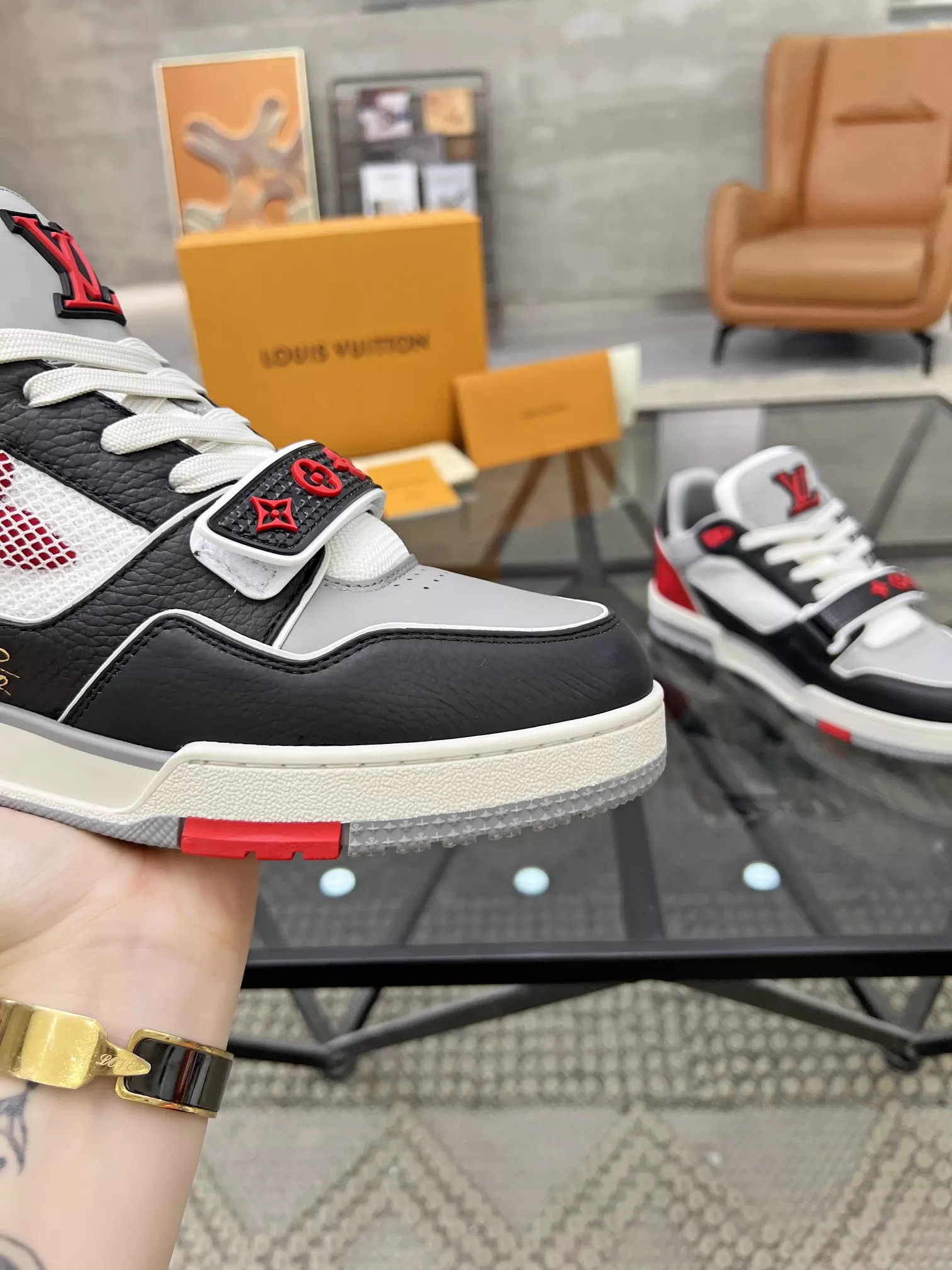 Elegant 3326 Louis Vuitton Casual Shoes For Men