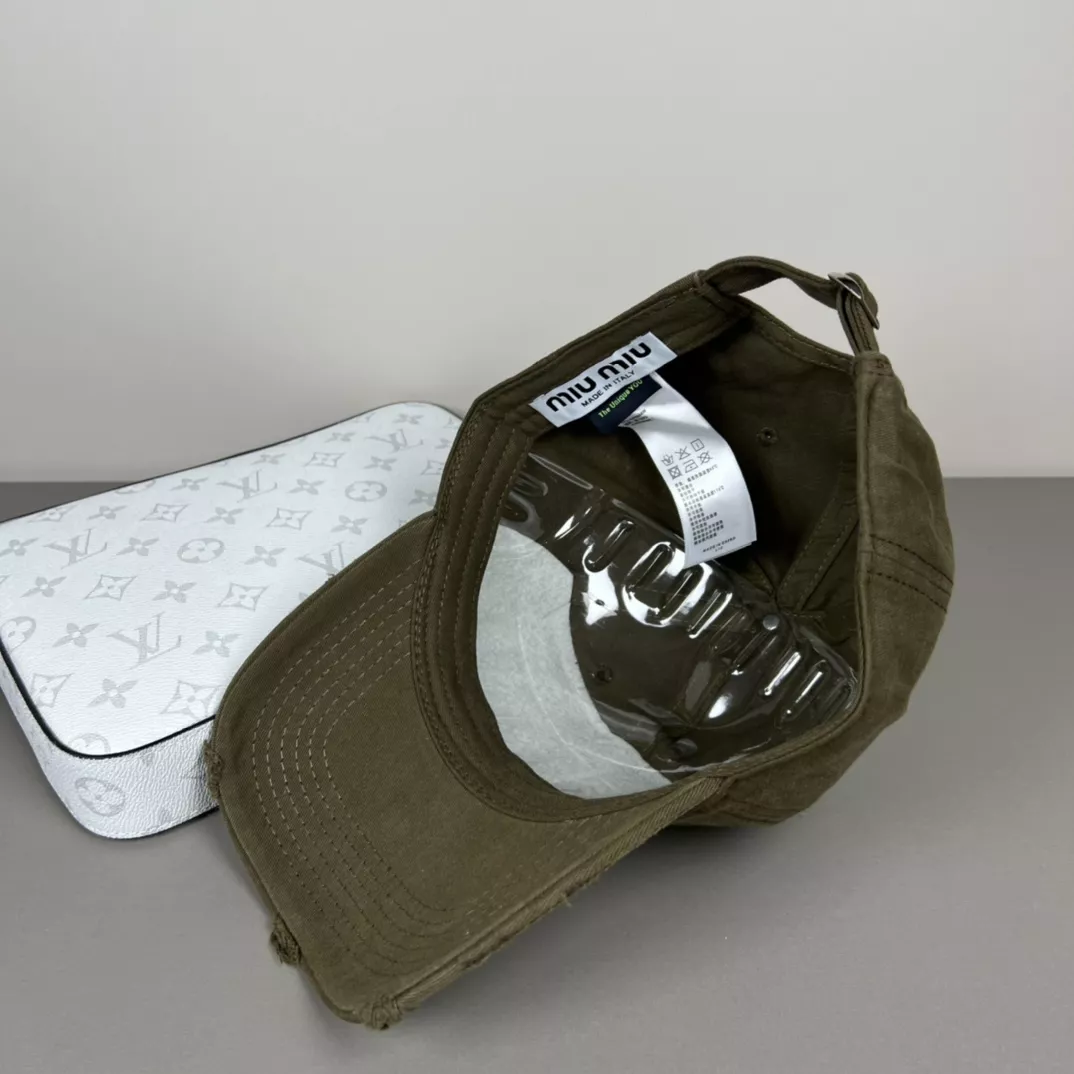 Elegant 3345 MIU MIU Caps