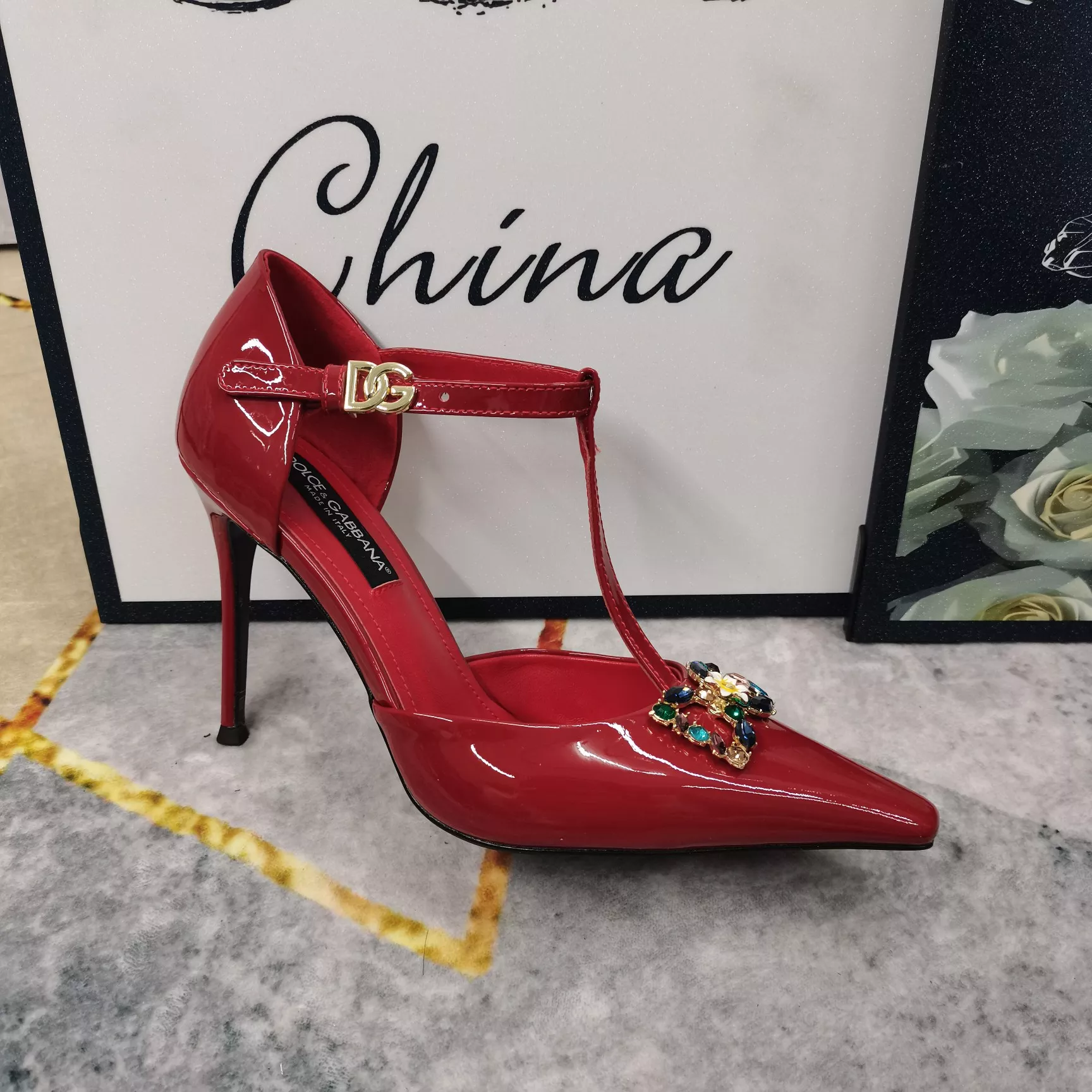 Elegant 3597 Dolce & Gabbana D&G Sandal For Women