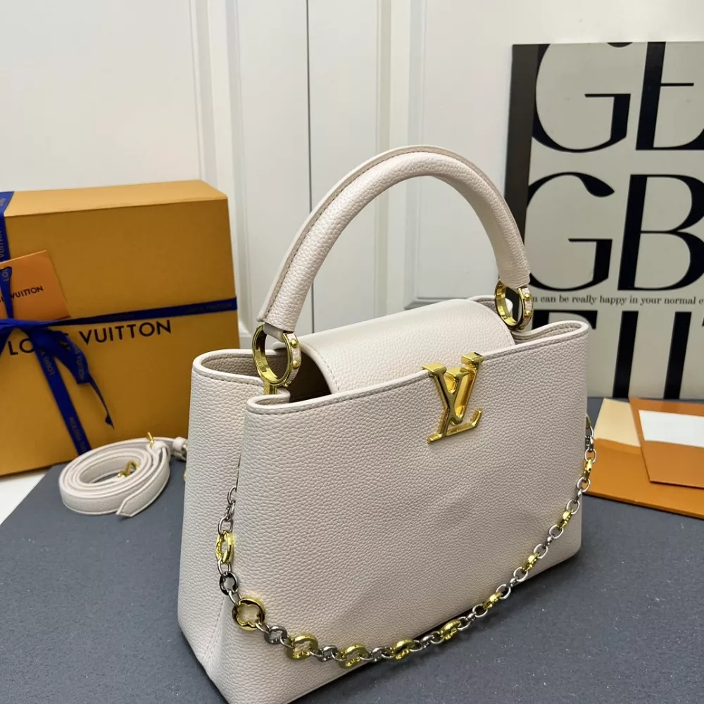 Elegant 3667 Louis Vuitton AAA Quality Handbags For Women