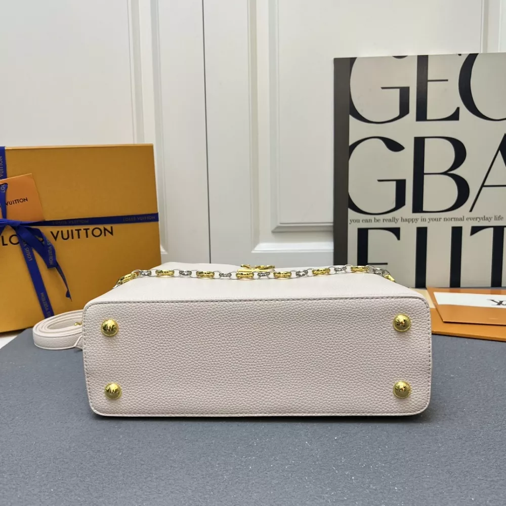 Elegant 3667 Louis Vuitton AAA Quality Handbags For Women