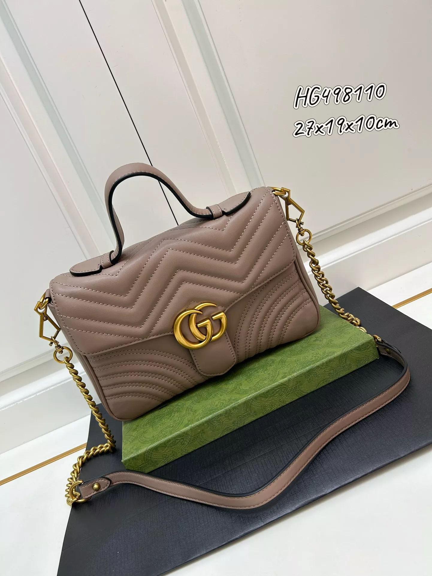 Elegant 397 Gucci AAA Quality Messenger Bags For Women