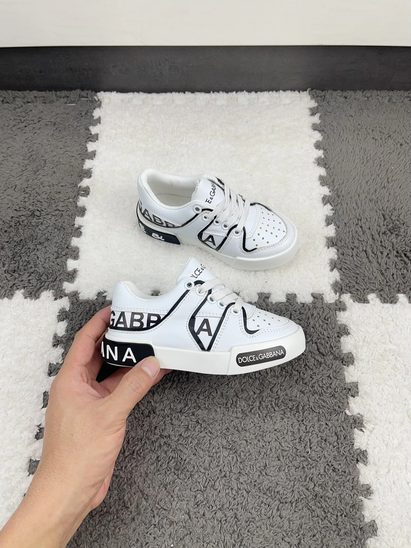 Elegant 4261 Dolce & Gabbana D&G Kids' Shoes For Kids