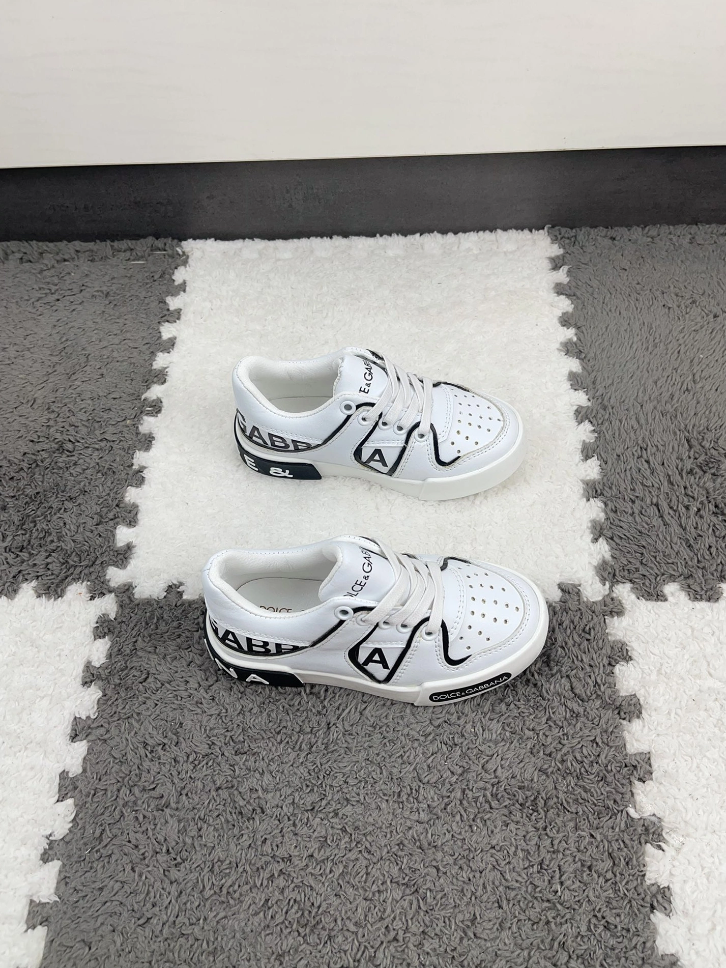 Elegant 4261 Dolce & Gabbana D&G Kids' Shoes For Kids