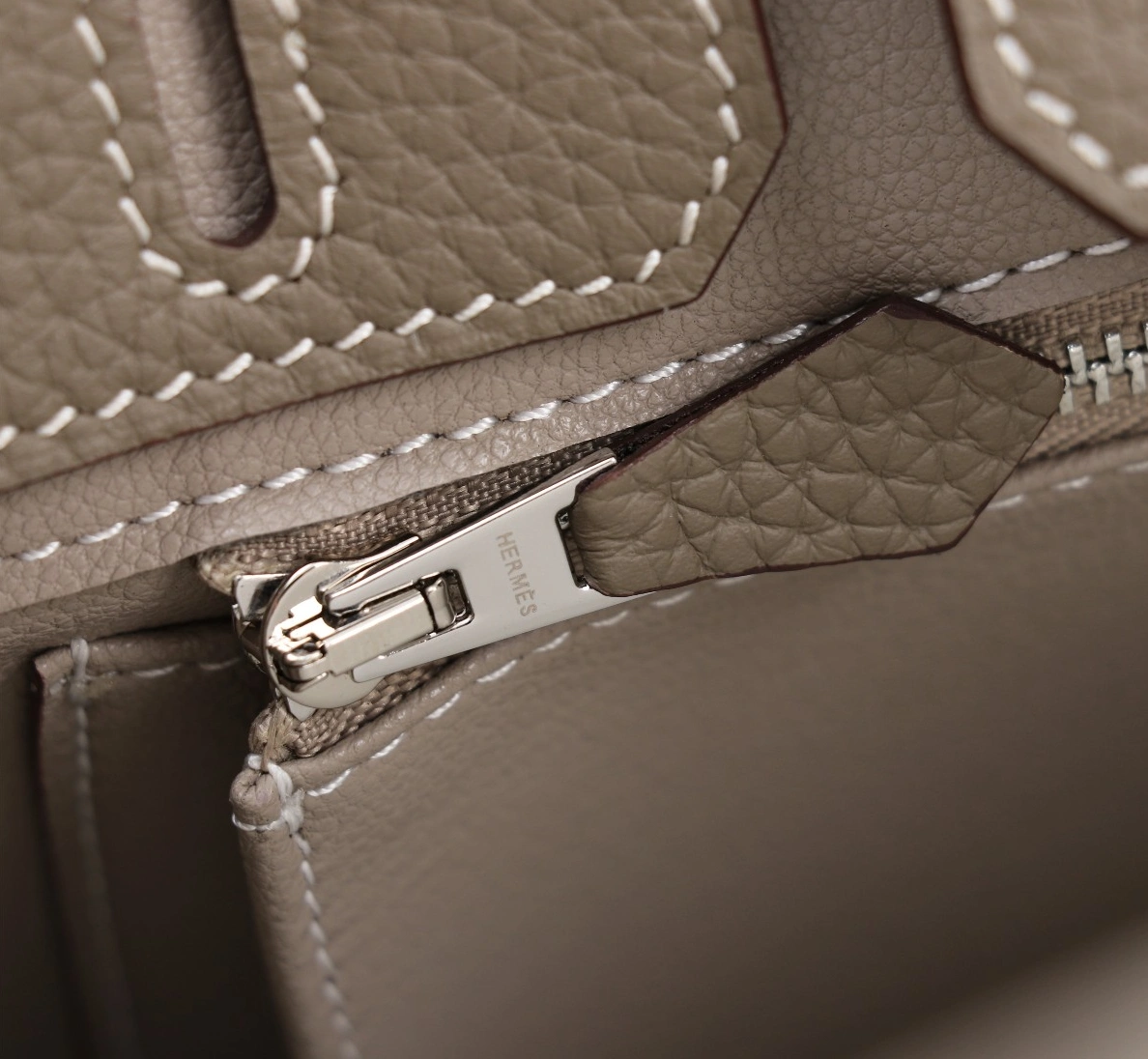 Elegant 4270 Hermes AAA Quality Handbags For Women