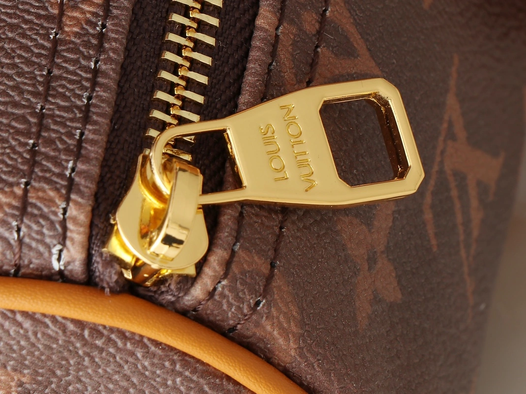 Elegant 4350 Louis Vuitton AAA Quality Handbags For Women
