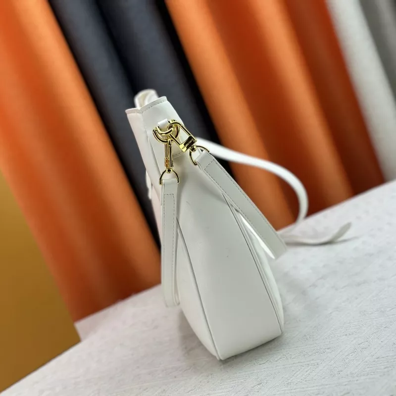 Elegant 4459 Louis Vuitton AAA Quality Messenger Bags For Women