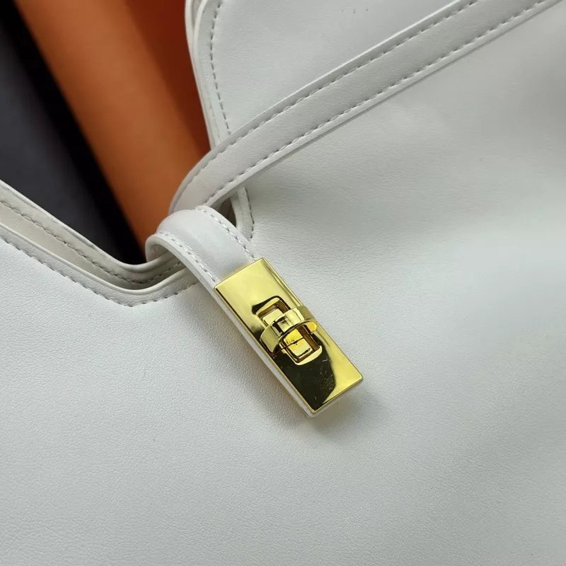 Elegant 4459 Louis Vuitton AAA Quality Messenger Bags For Women